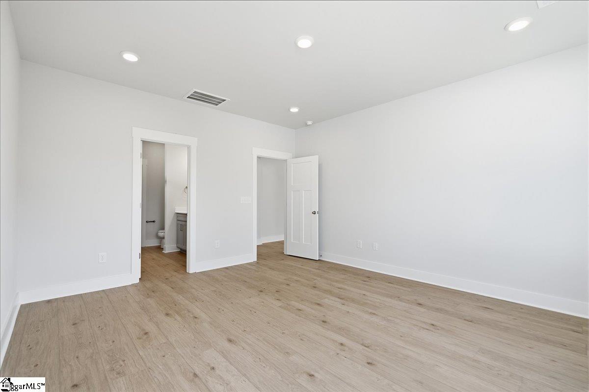 229 Summerall Lane Property Photo 14