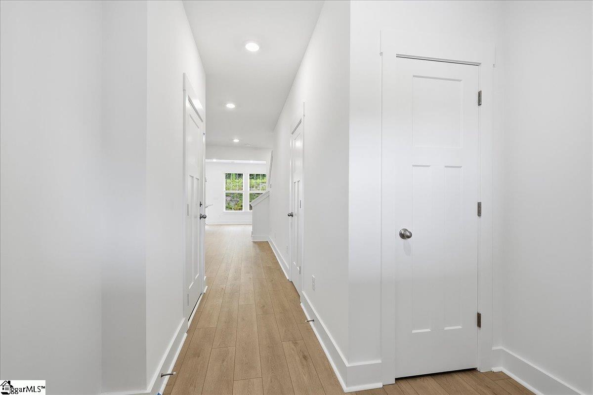 28 Shoemaker Road Property Photo 4