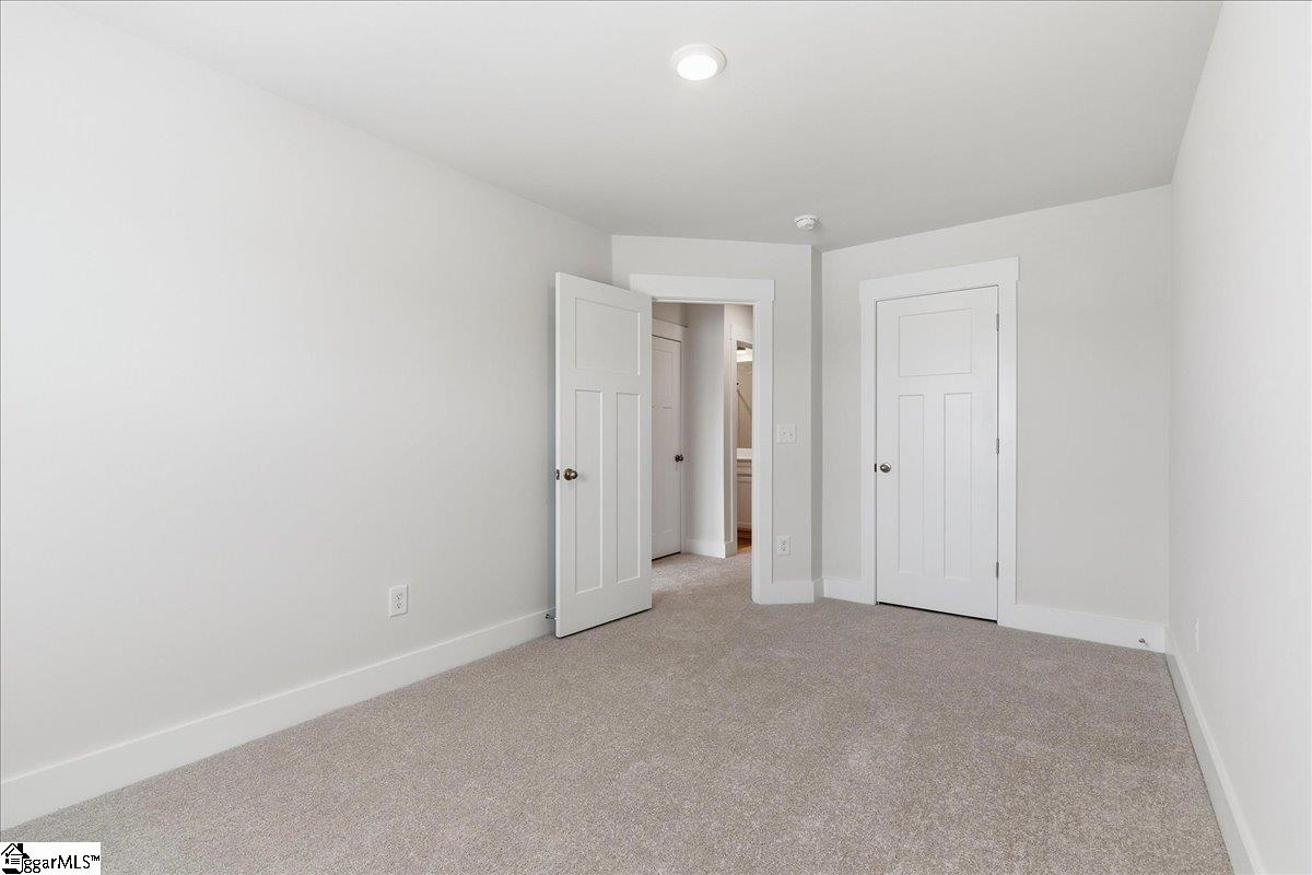 105 Redfield Place Property Photo 24