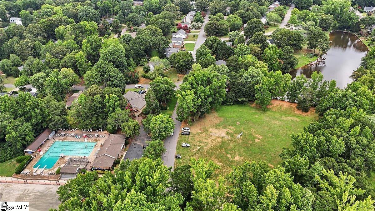 201 Crepe Myrtle Court Property Photo 34