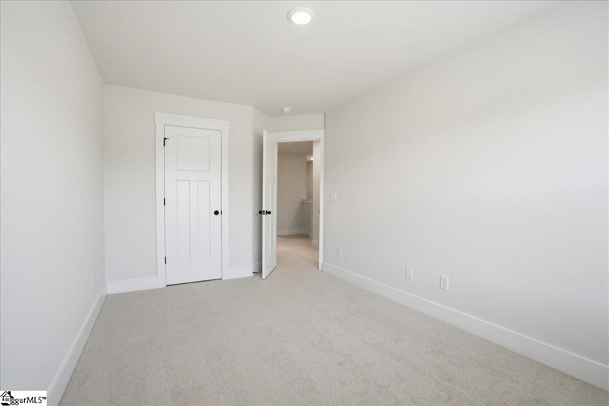 512 Round Rock Way Property Photo 17