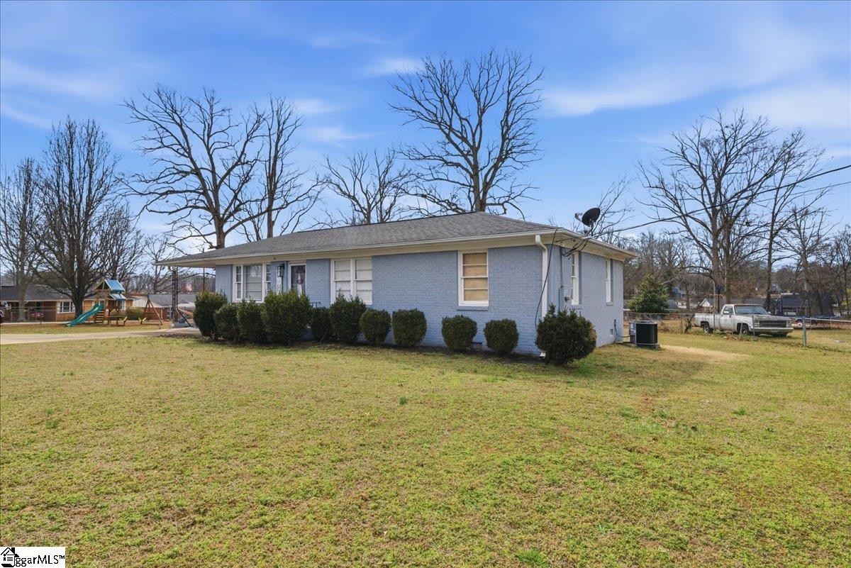22 Ray Street Property Photo 3