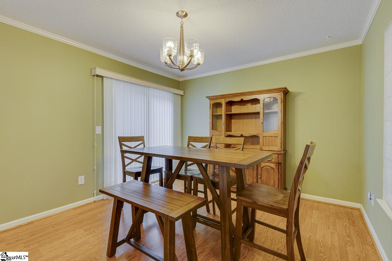 1010 Meehan Way Property Photo 11