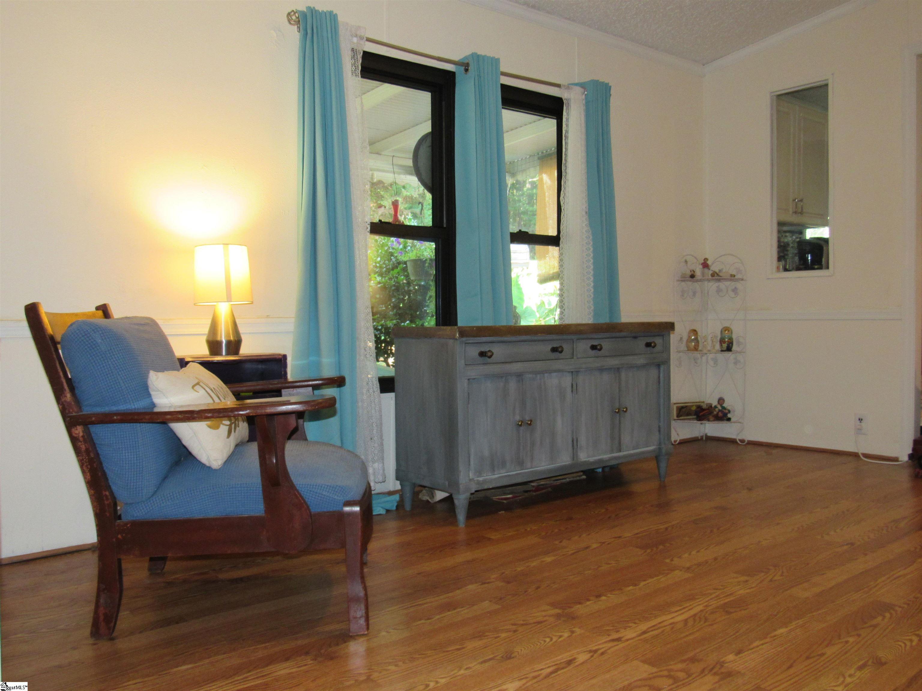 414 South Cove Road Property Photo 5