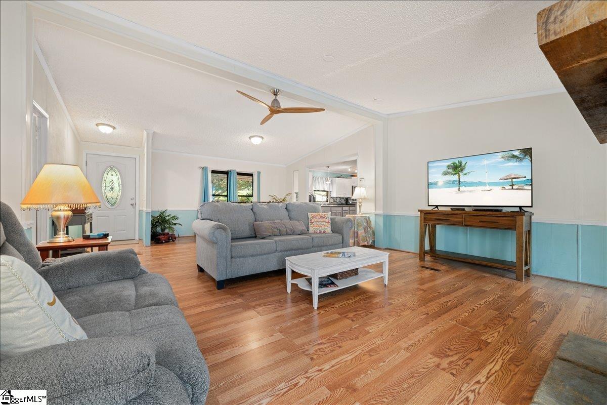414 South Cove Road Property Photo 7
