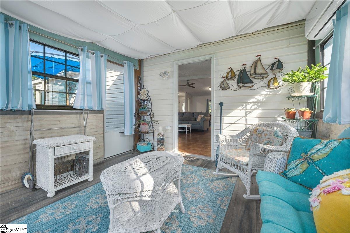 414 South Cove Road Property Photo 13