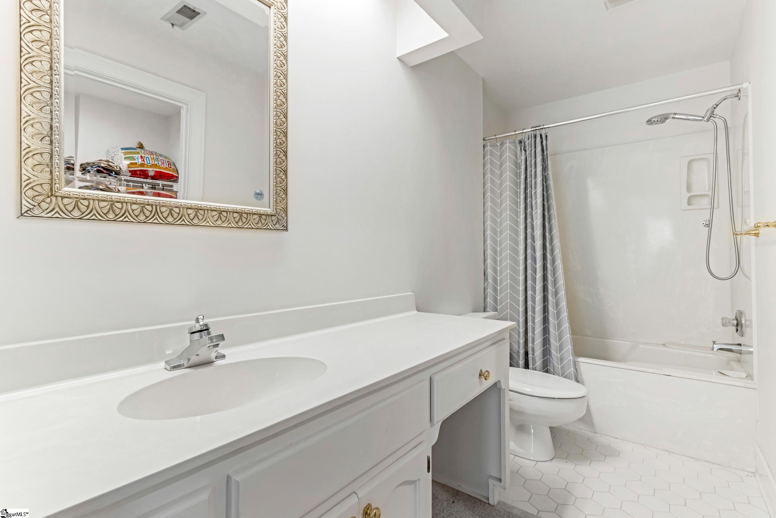 110 Kilkenney Court Property Photo 20