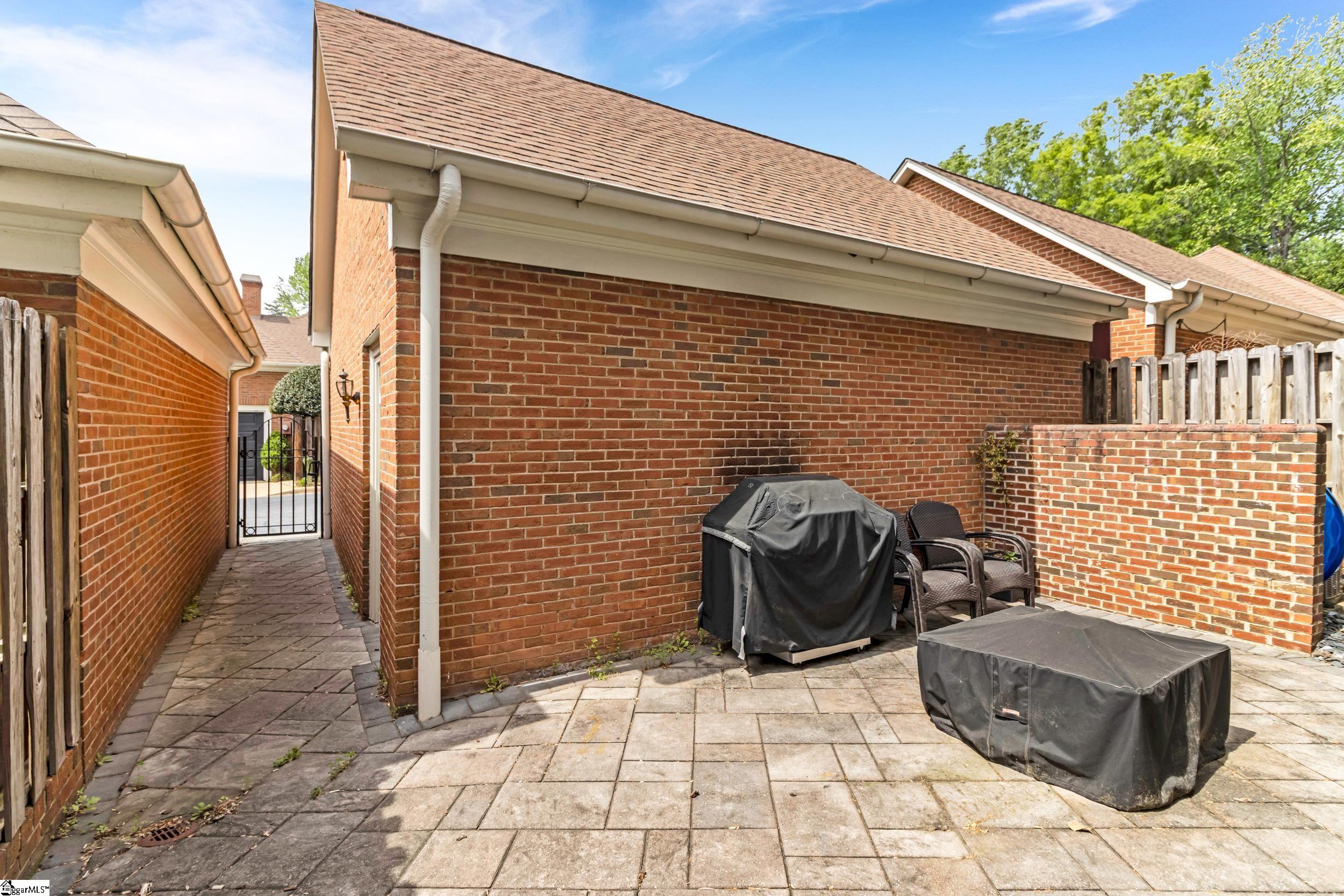 110 Kilkenney Court Property Photo 28