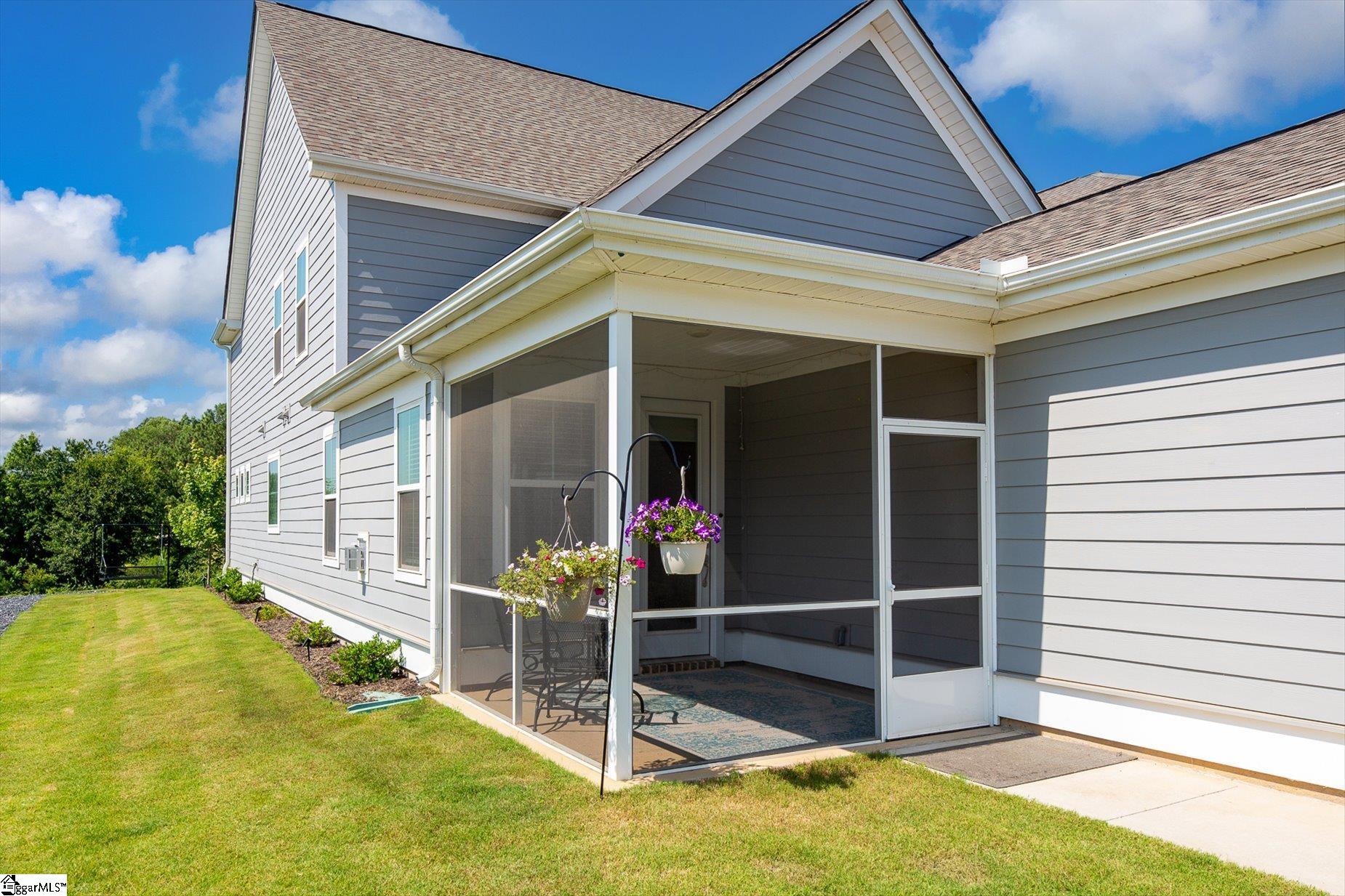 16 Toynbee Drive Property Photo 45