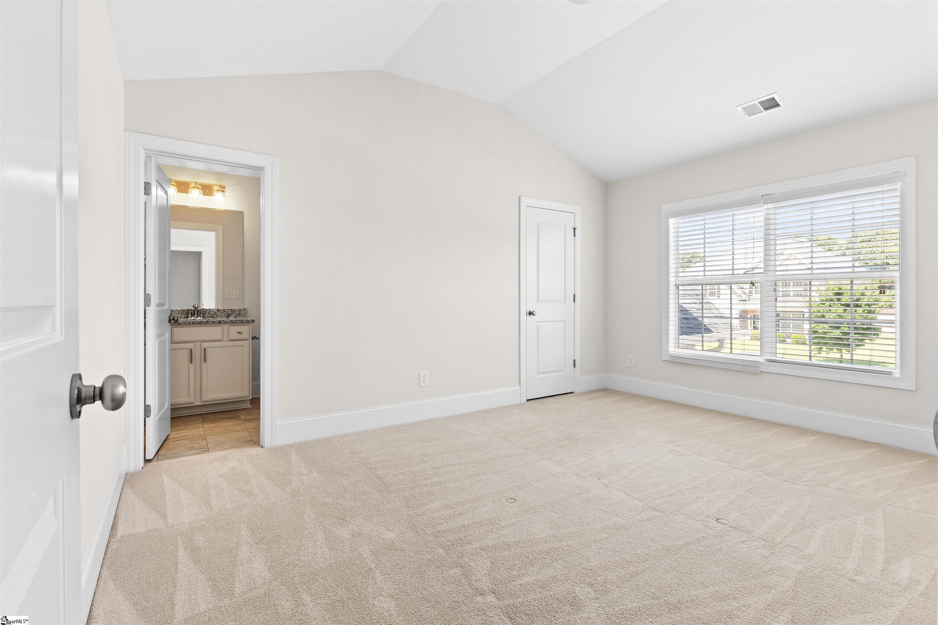 5 Lakeway Place Property Photo 28