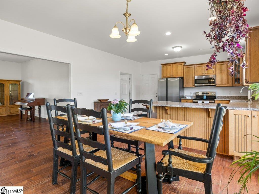 510 Cole Road Property Photo 23