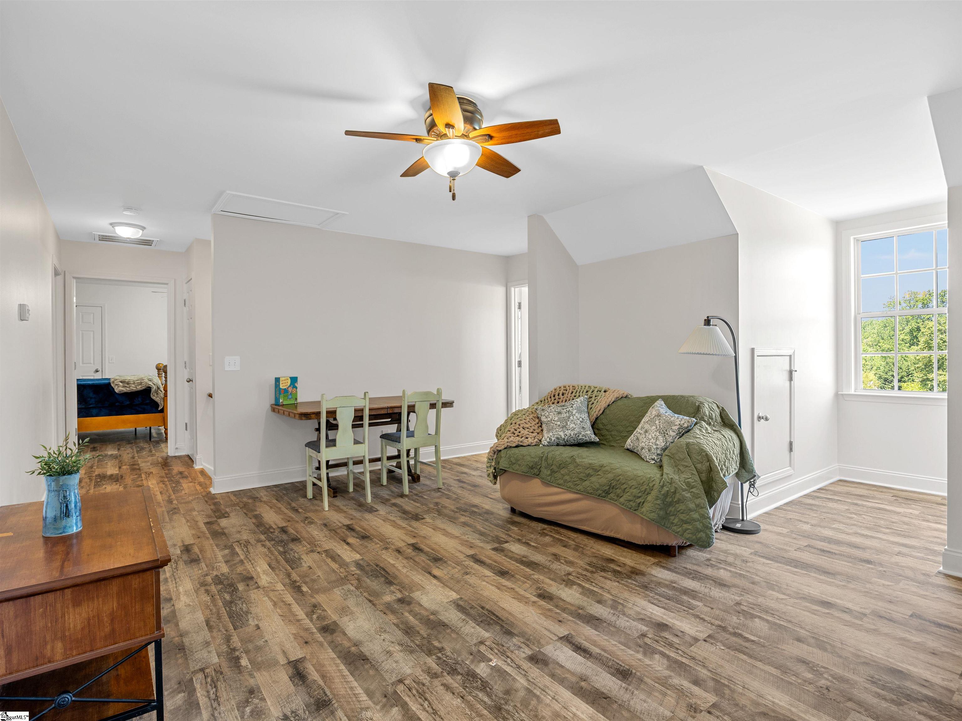 510 Cole Road Property Photo 32