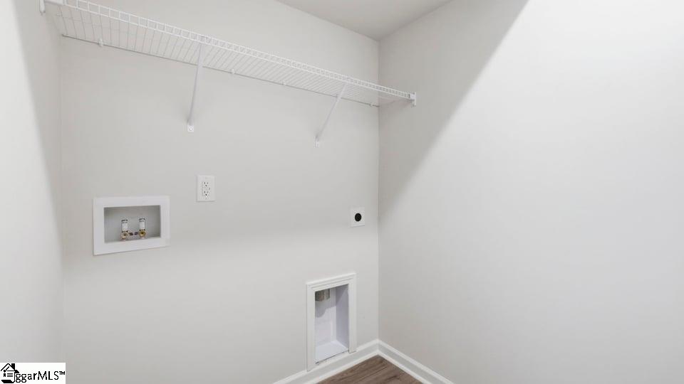 1621 Castlen Court Property Photo 35