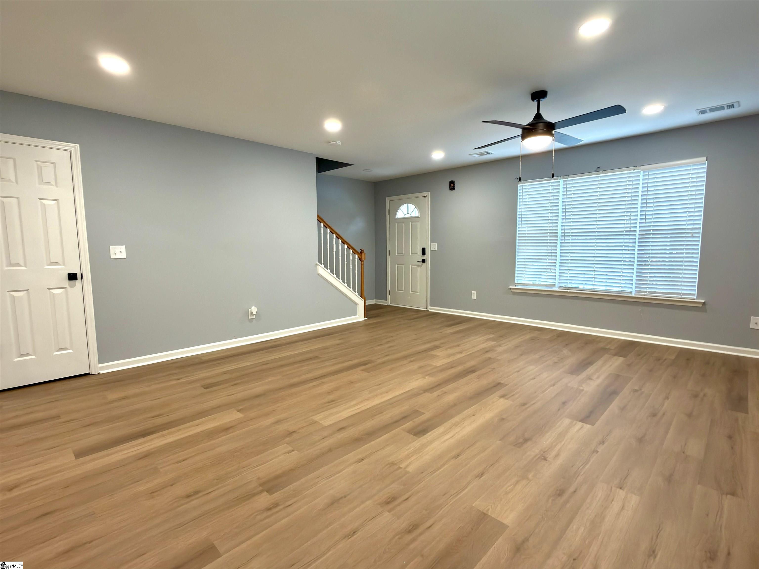 50 Buff Street Property Photo 8