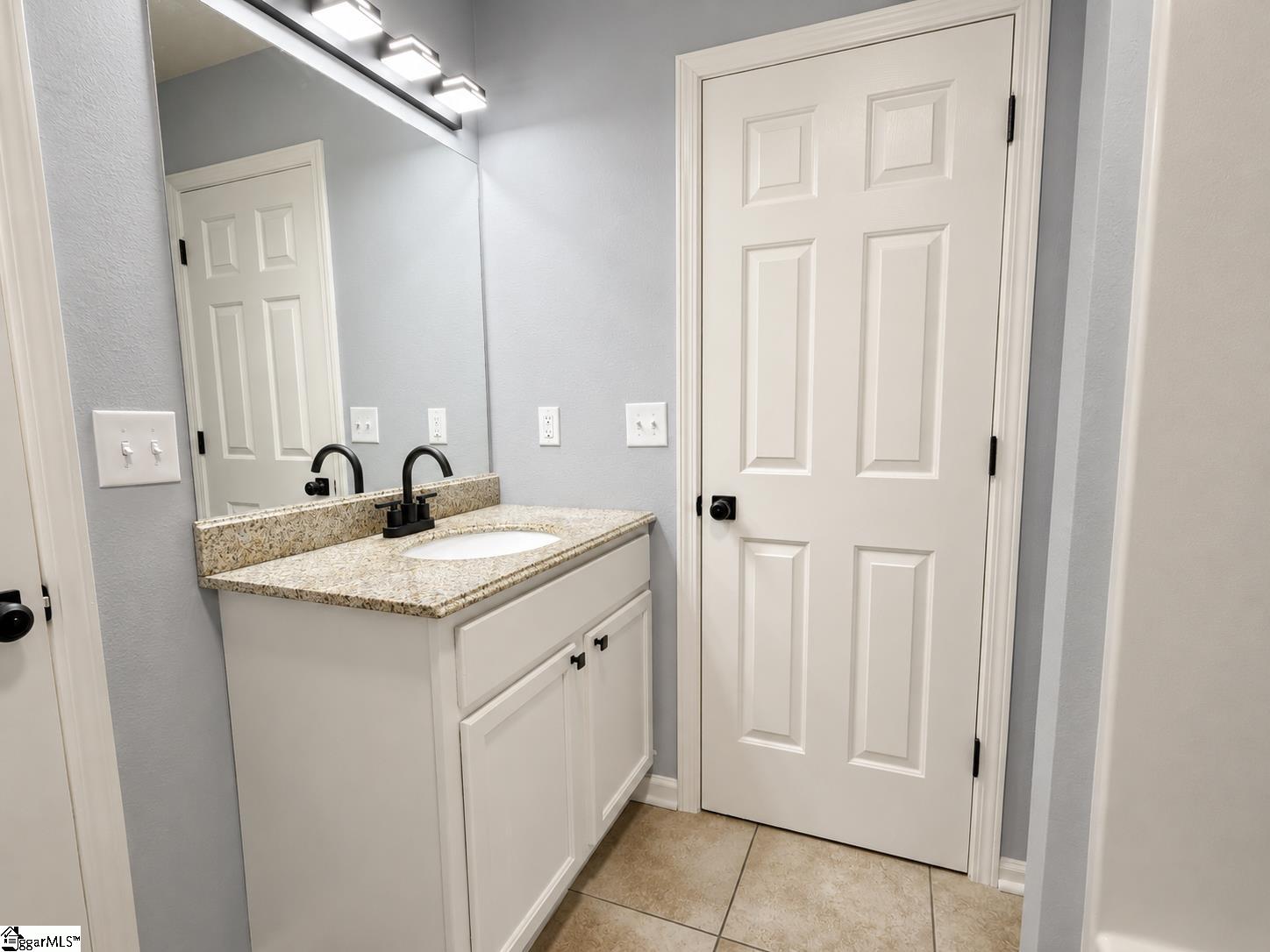 50 Buff Street Property Photo 16