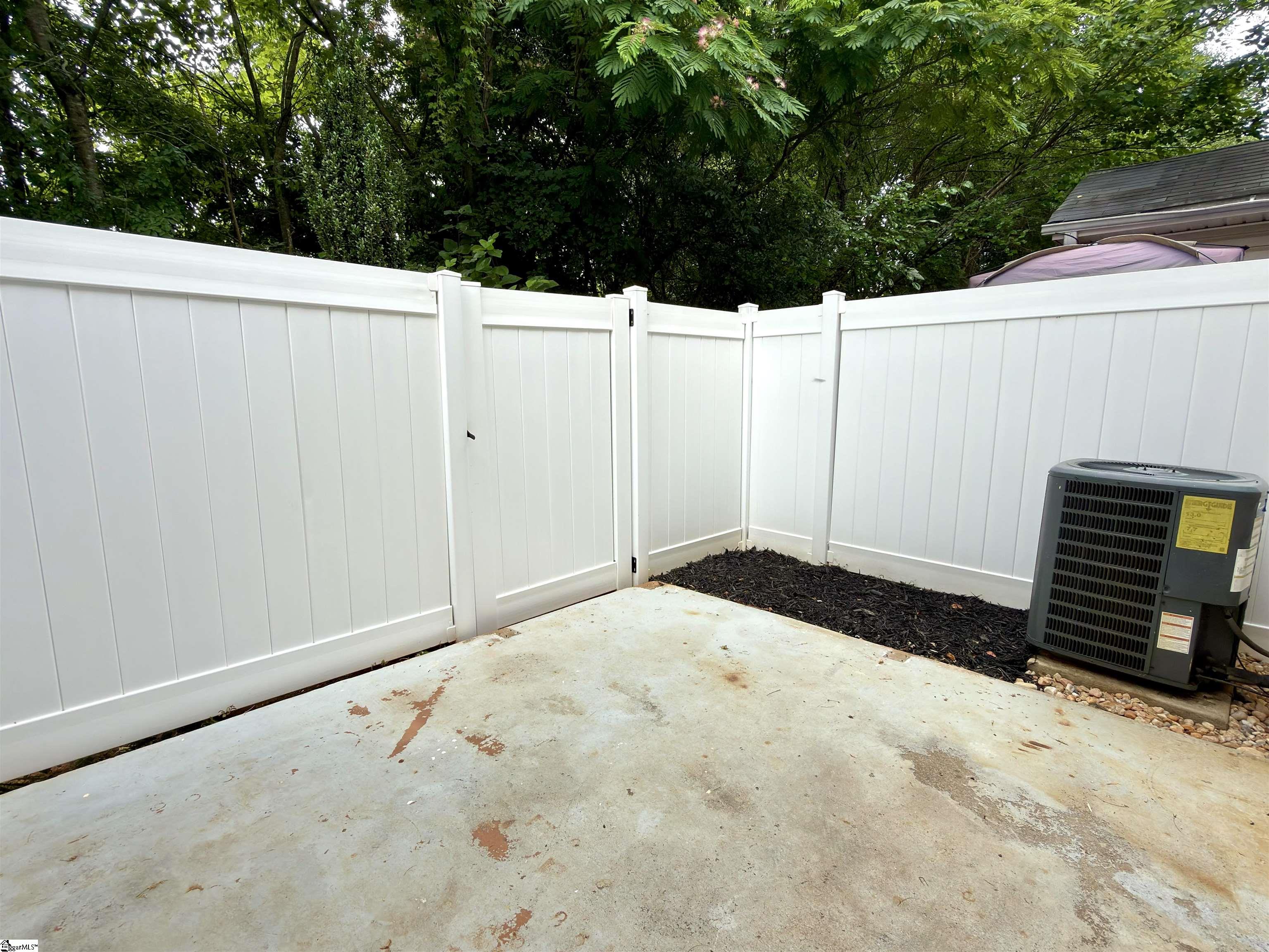 50 Buff Street Property Photo 24