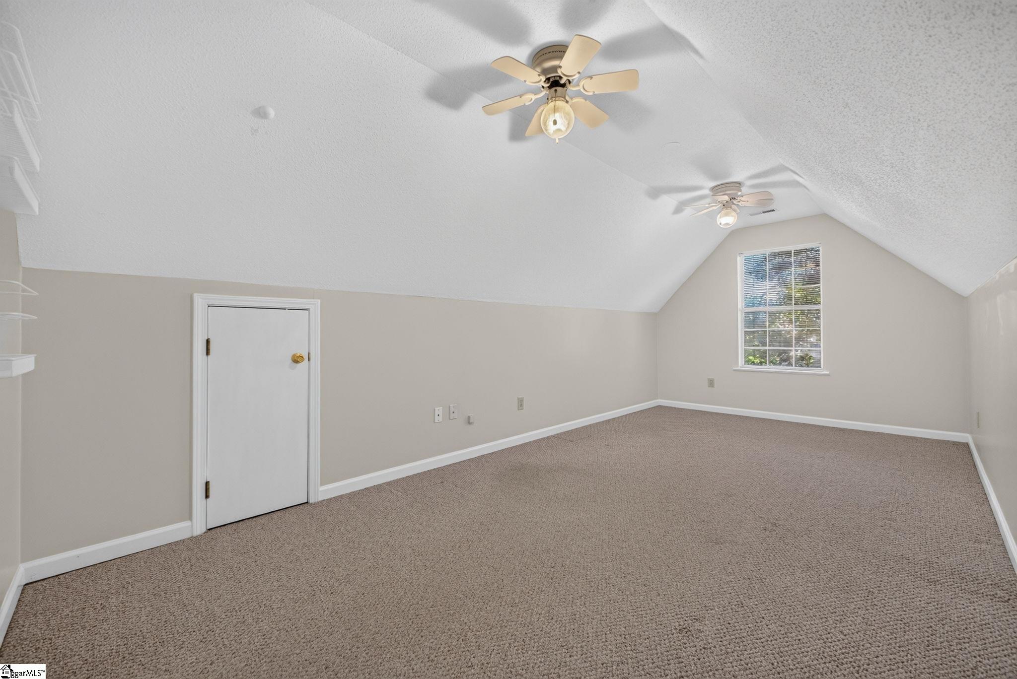 109 Twin Falls Drive Property Photo 30