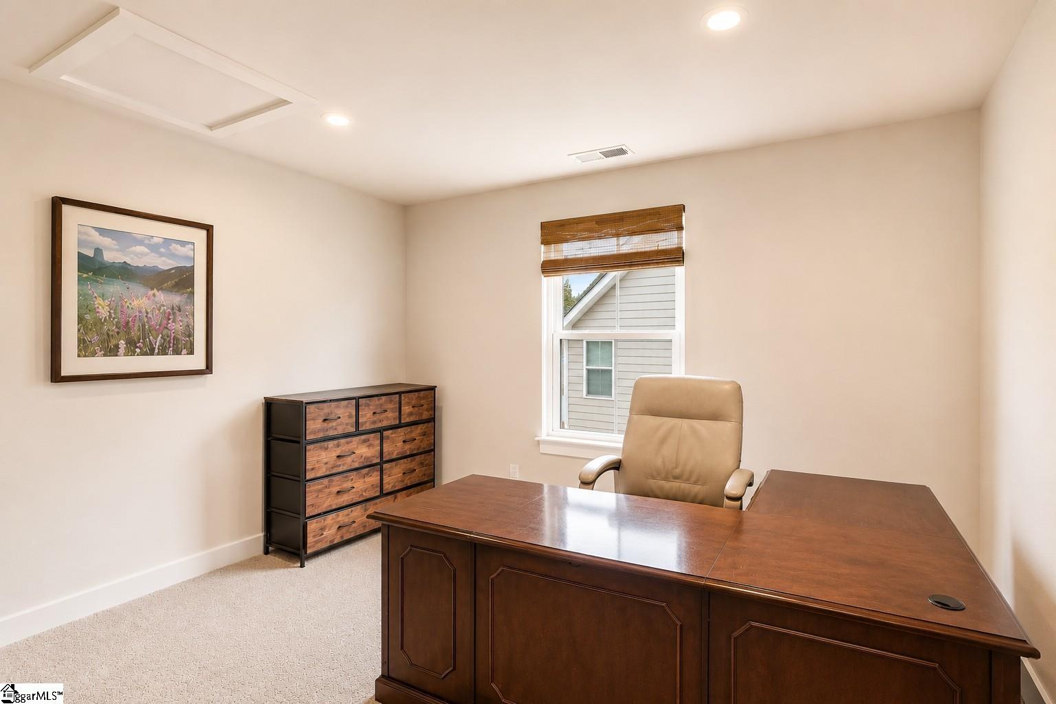 209 Furness Drive Property Photo 16