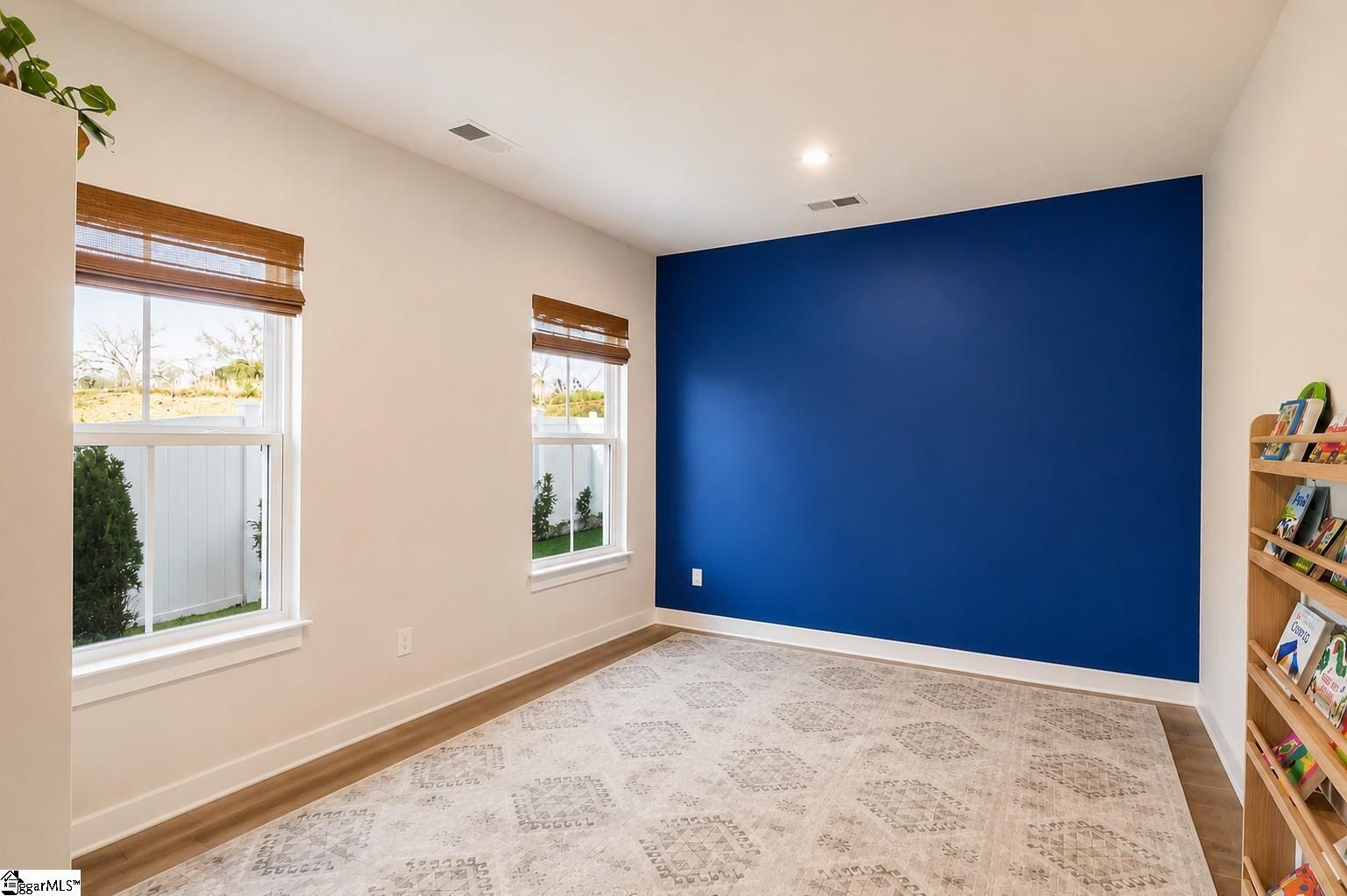 209 Furness Drive Property Photo 19