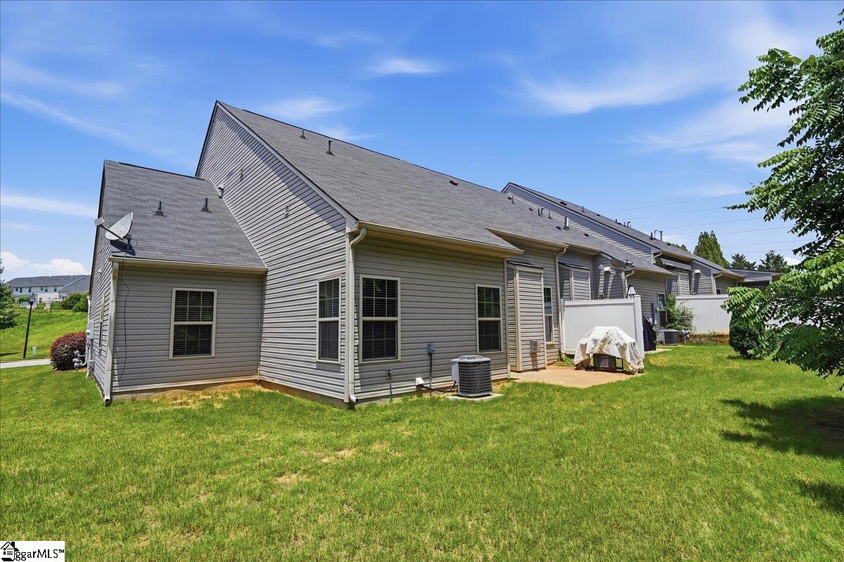 309 Bellerive Drive Property Photo 26
