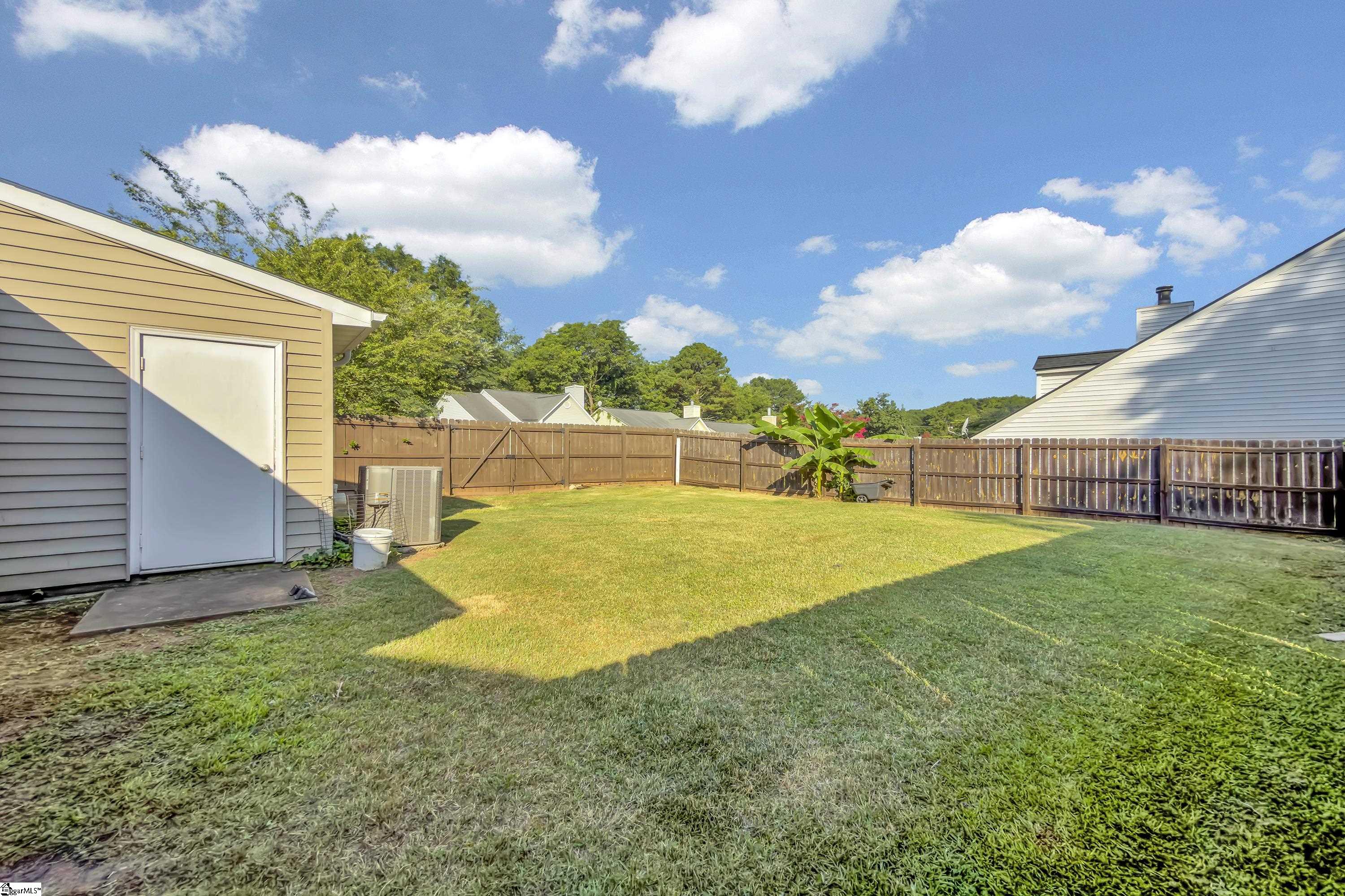 103 Mosspoint Drive Property Photo 5