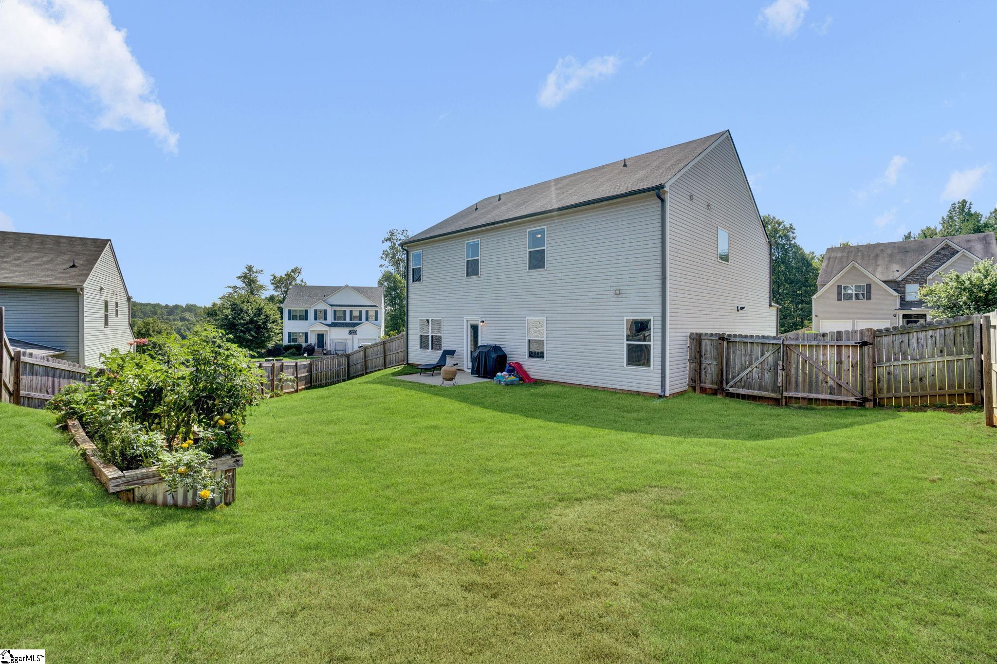 411 Jones Peak Drive Property Photo 44