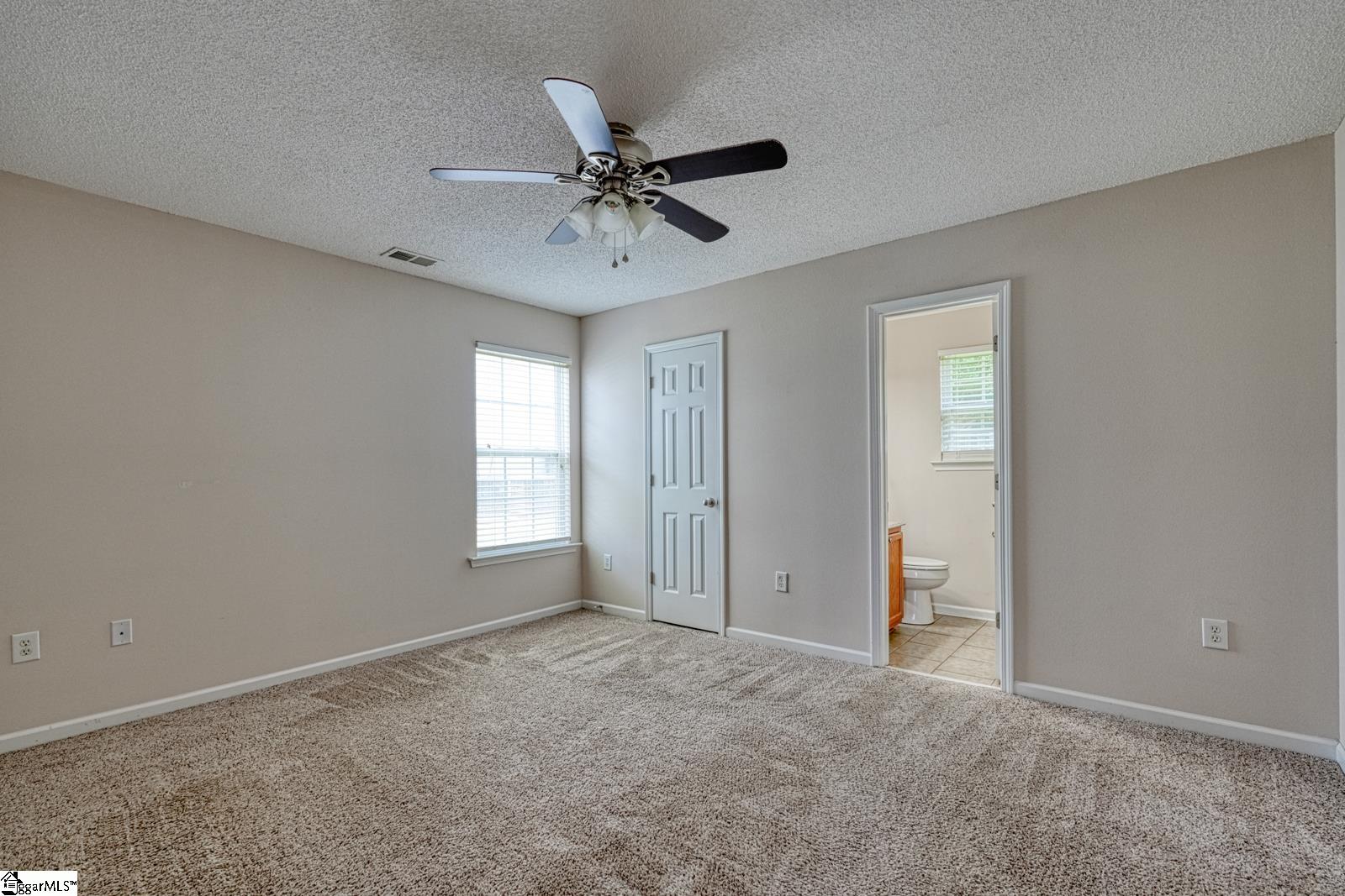 507 Hamilton Chase Drive Property Photo 14