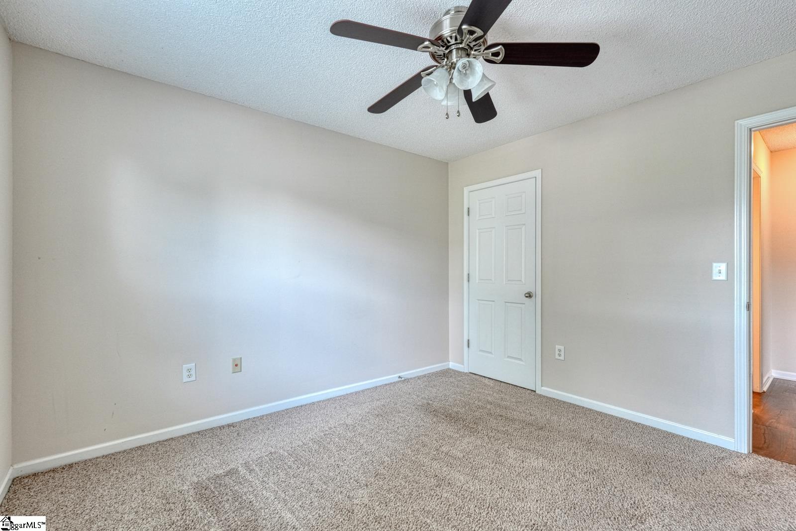 507 Hamilton Chase Drive Property Photo 20