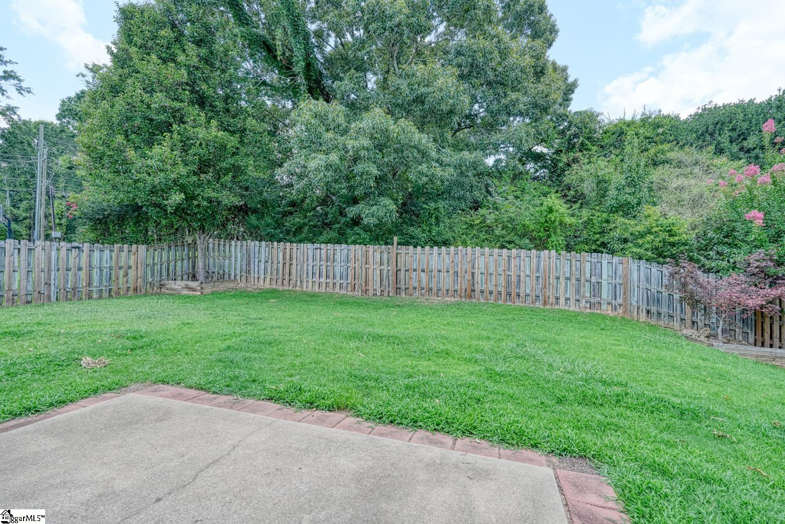 507 Hamilton Chase Drive Property Photo 26