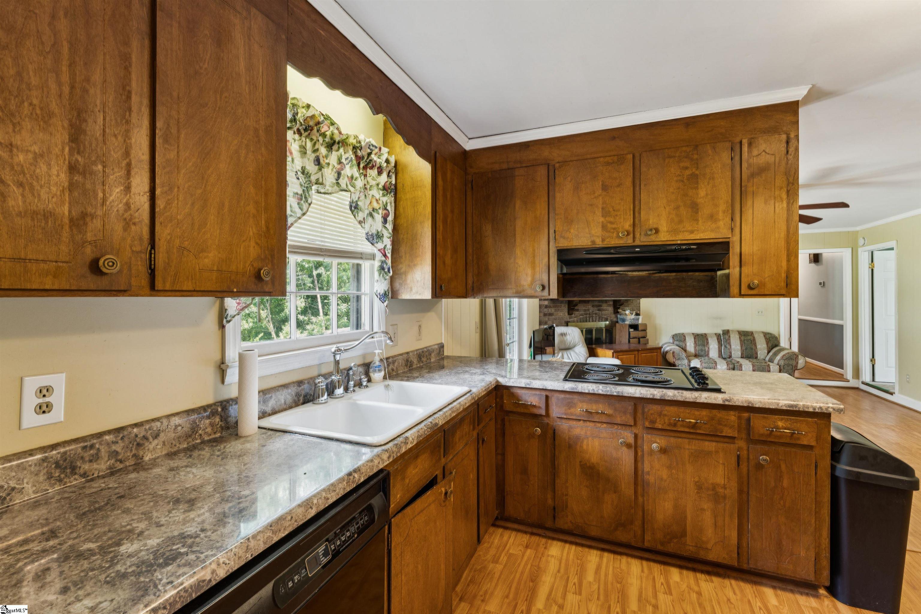 15 Weehawken Circle Property Photo 23