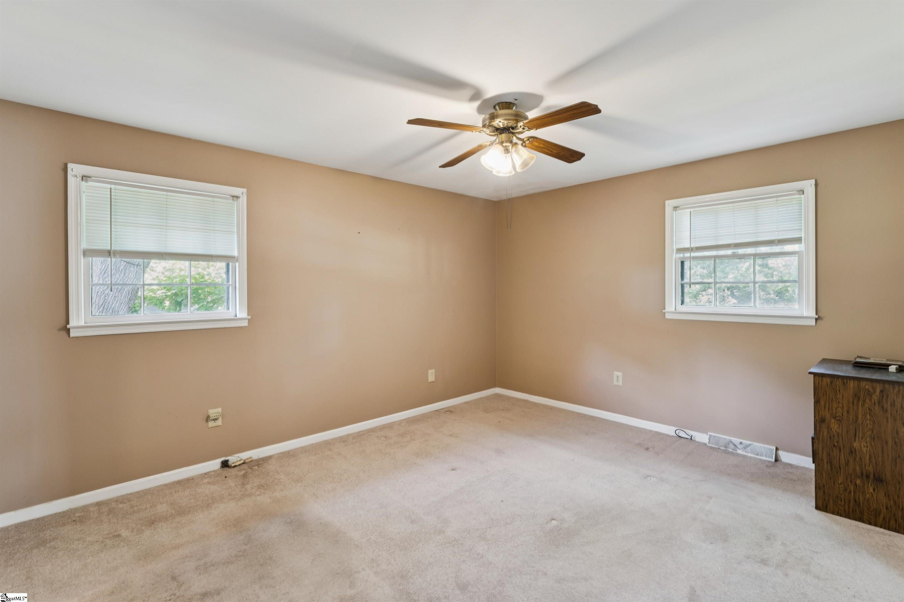 15 Weehawken Circle Property Photo 35