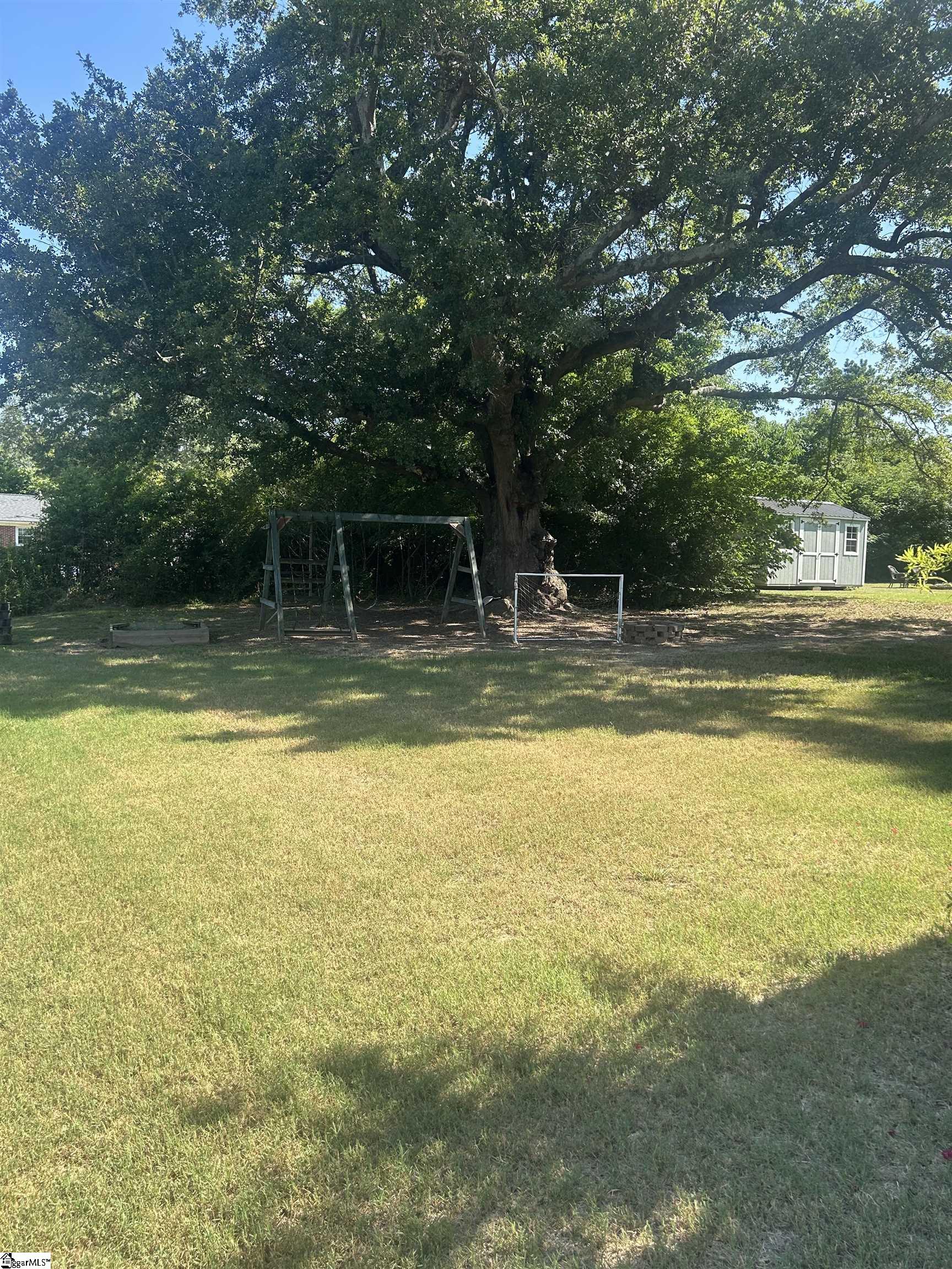 204 Richardson Street Property Photo 18