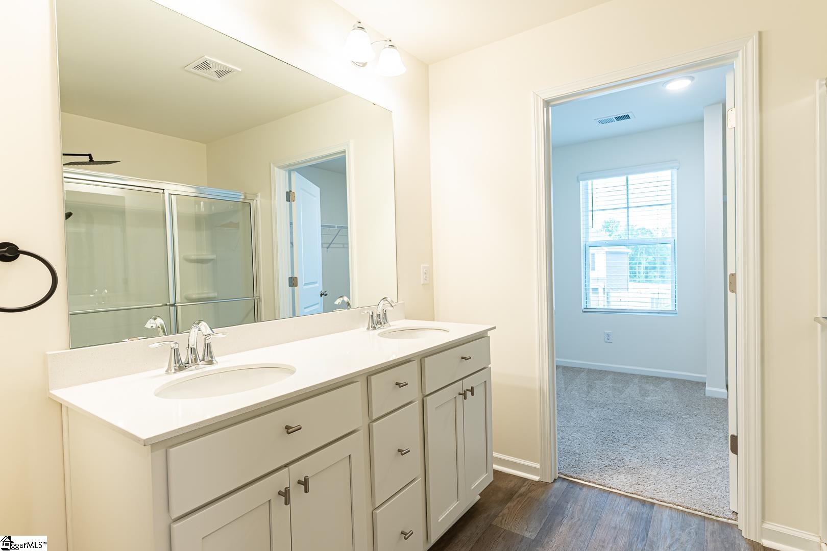 6076 Willutuck Drive Property Photo 25