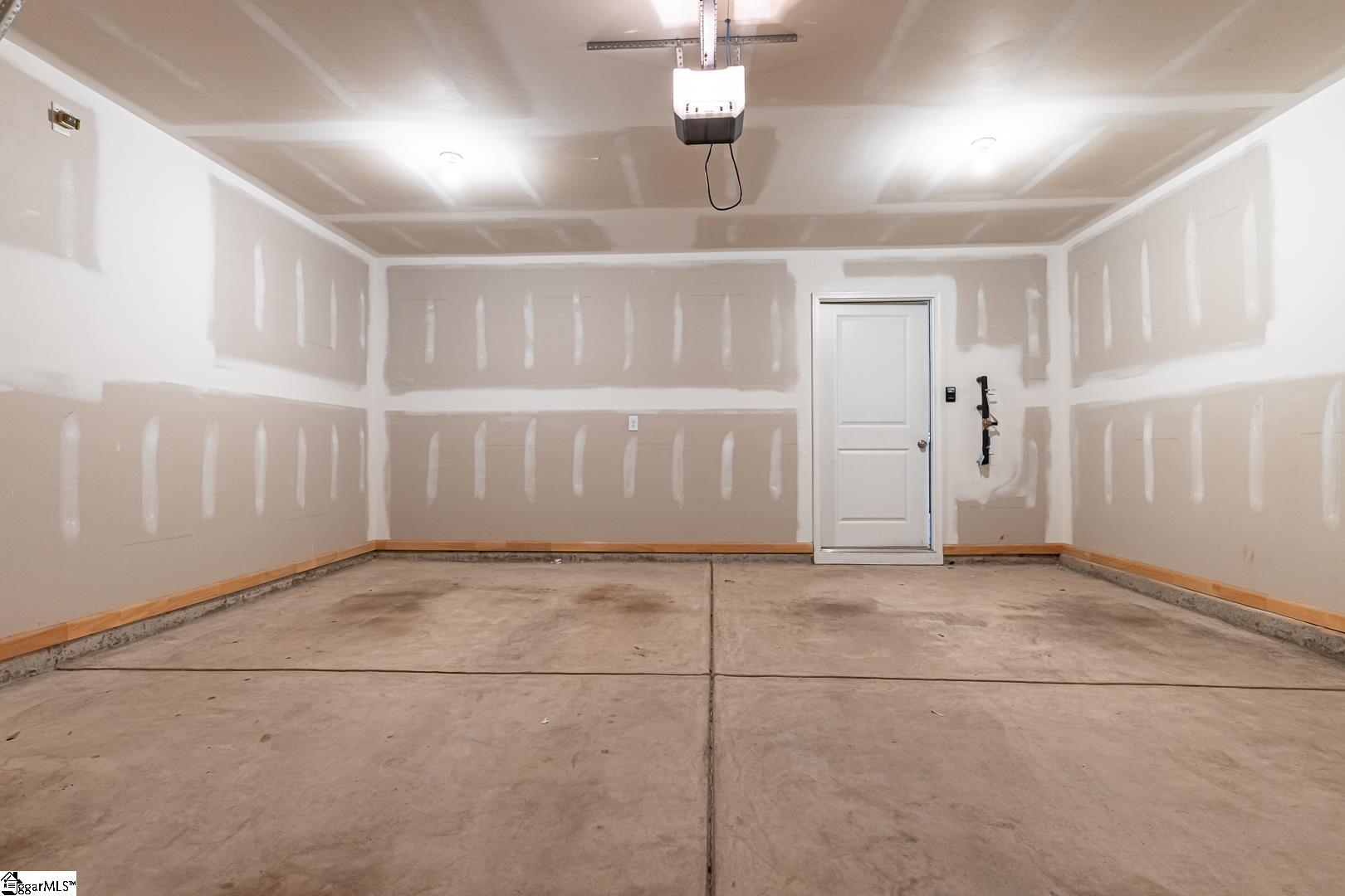 6076 Willutuck Drive Property Photo 34