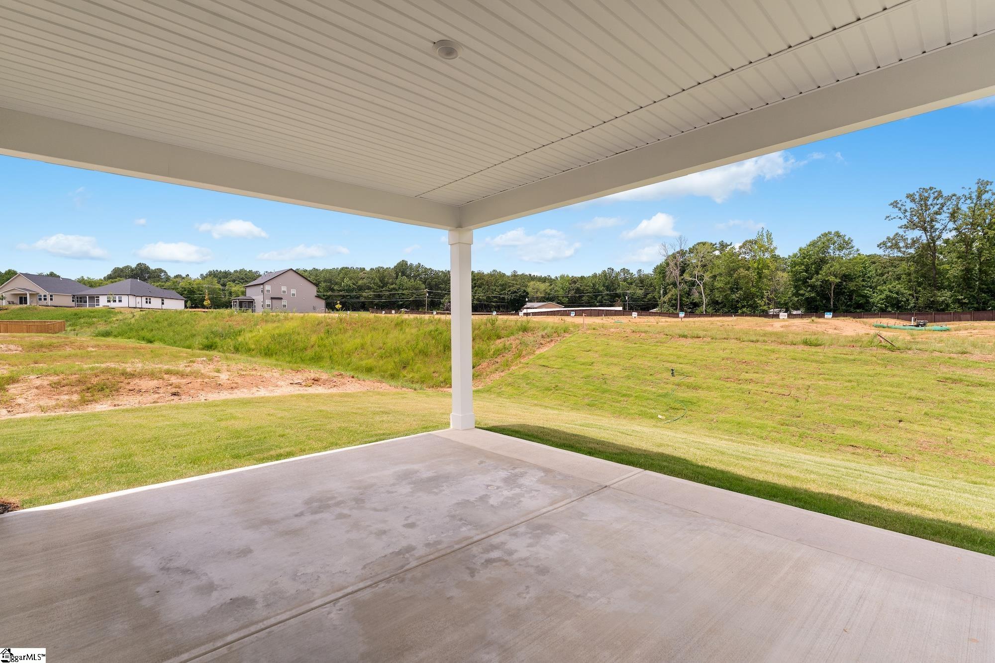 127 Eagle Creek Drive Property Photo 18
