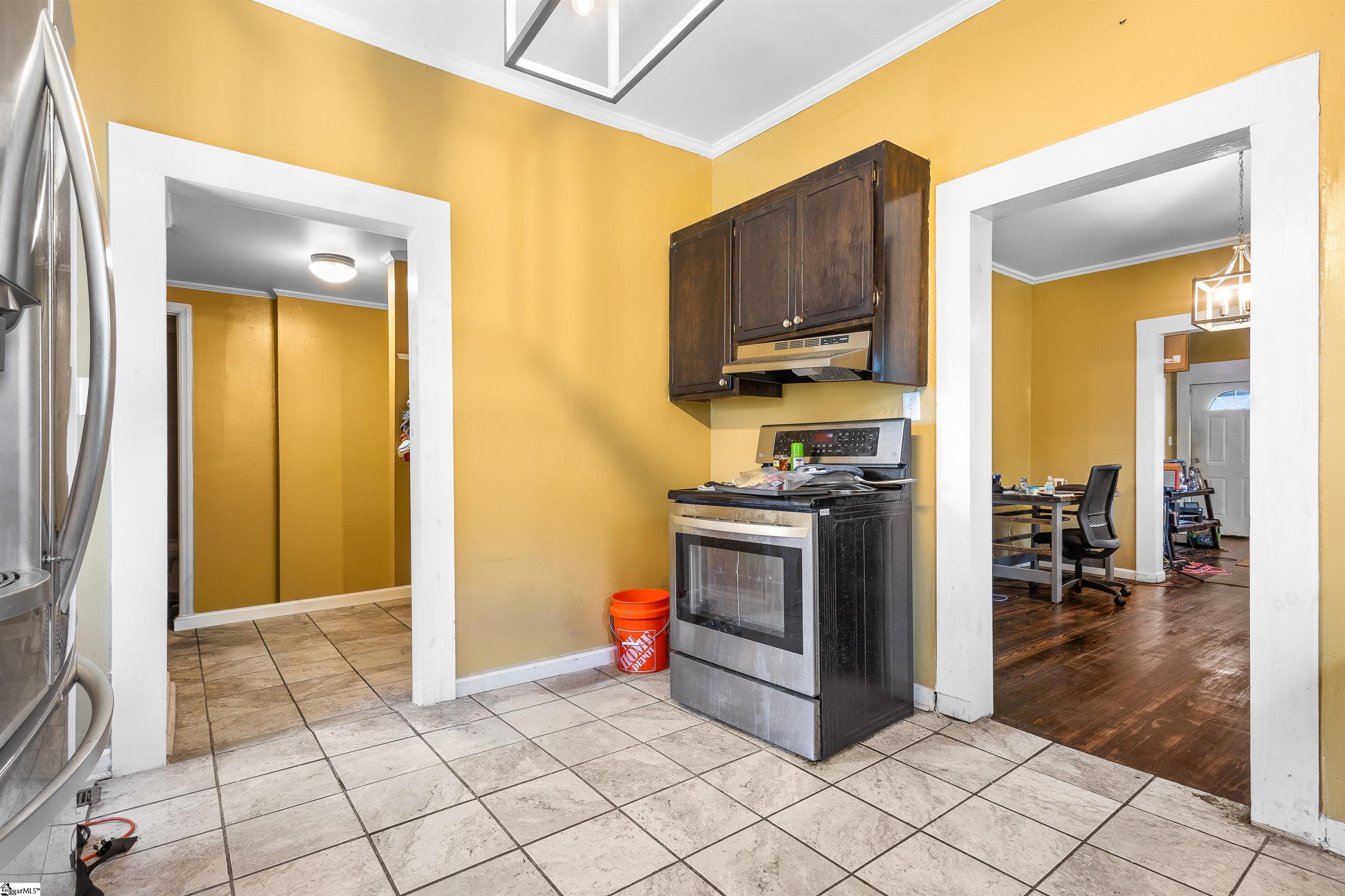 162 Palisade Street Property Photo 7