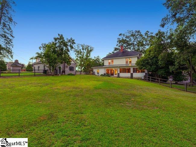 2763 S Old Highway 14 Property Photo 37