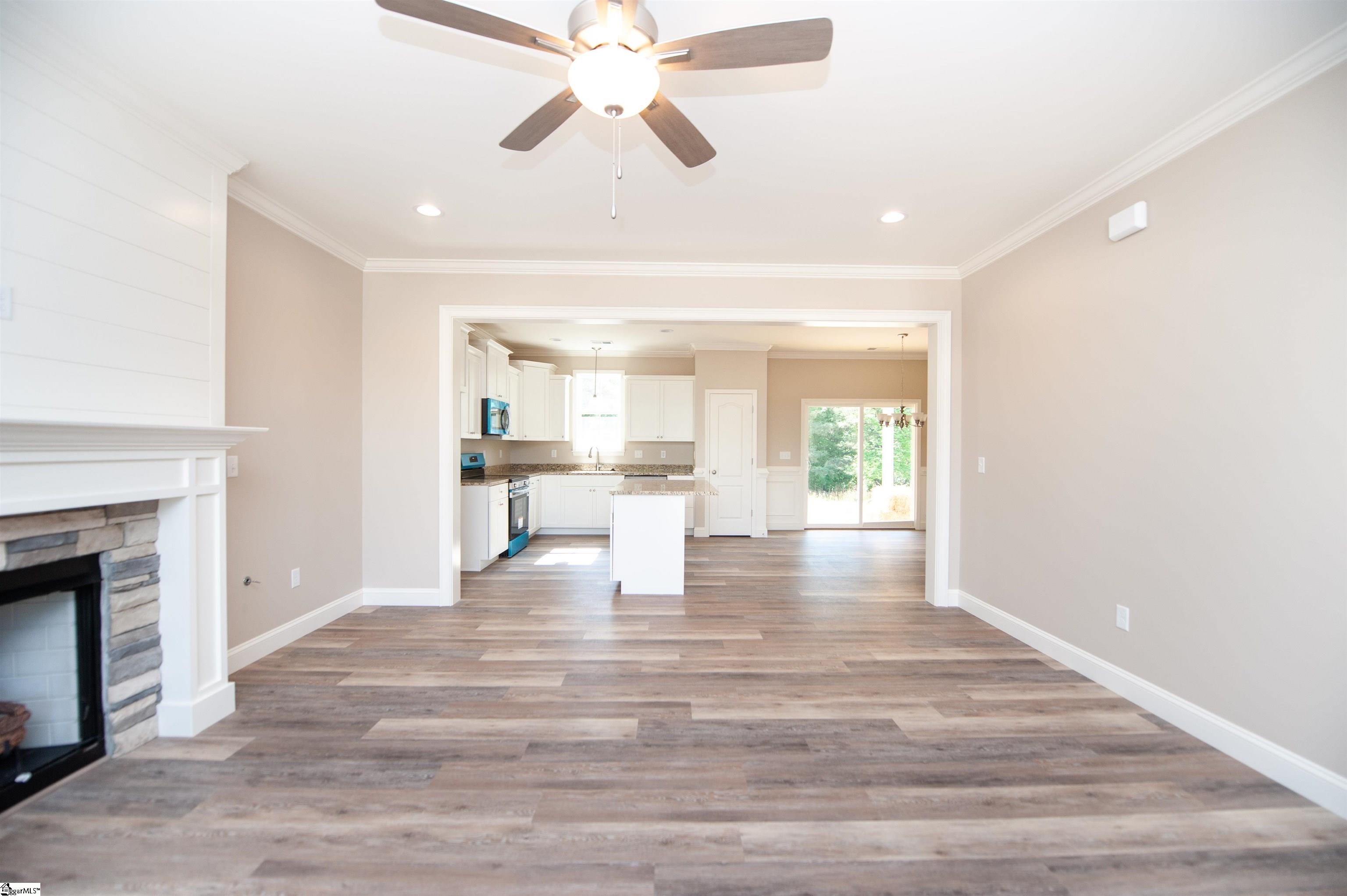 220 Water Mill Road Property Photo 4