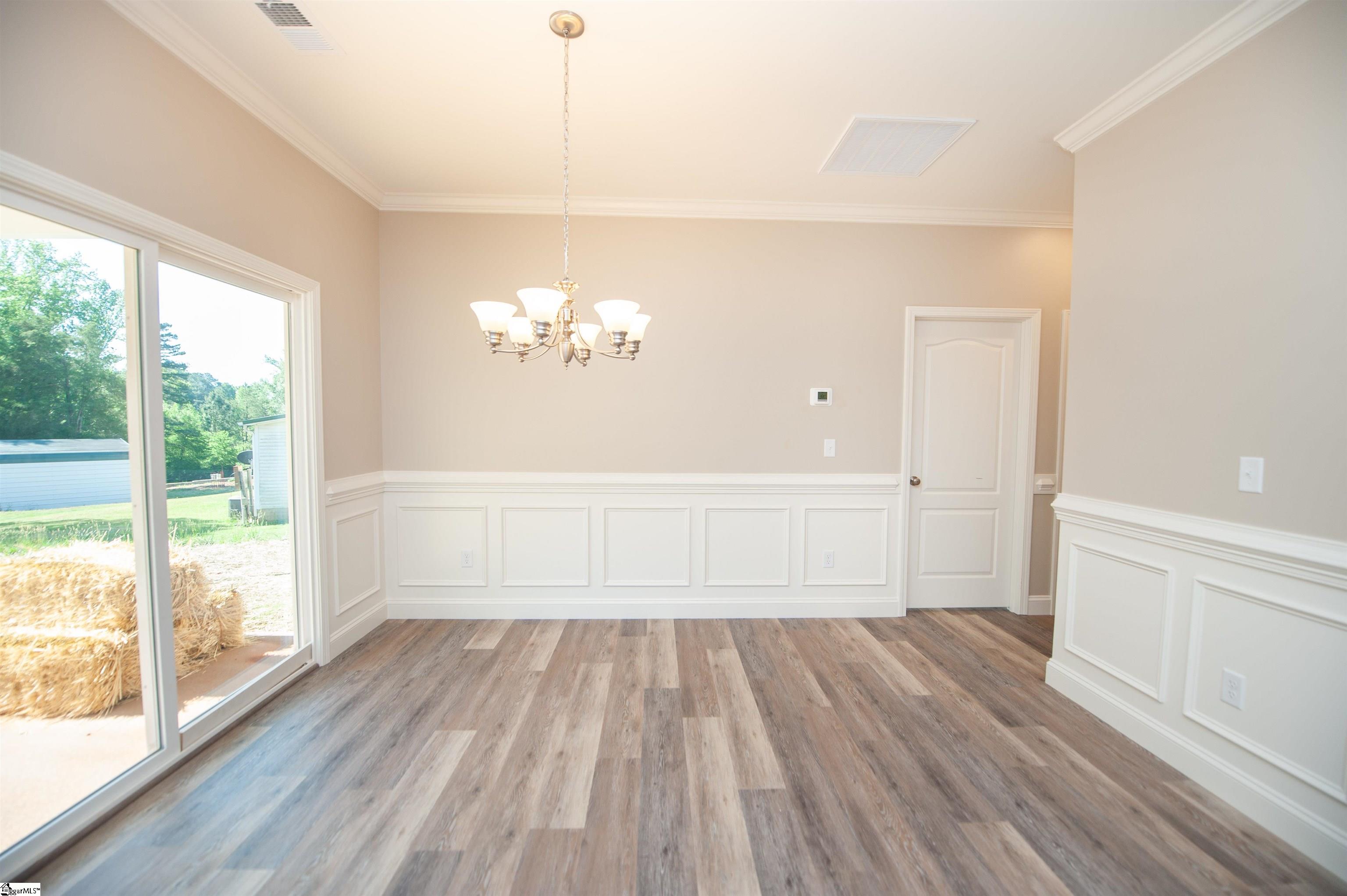 220 Water Mill Road Property Photo 8