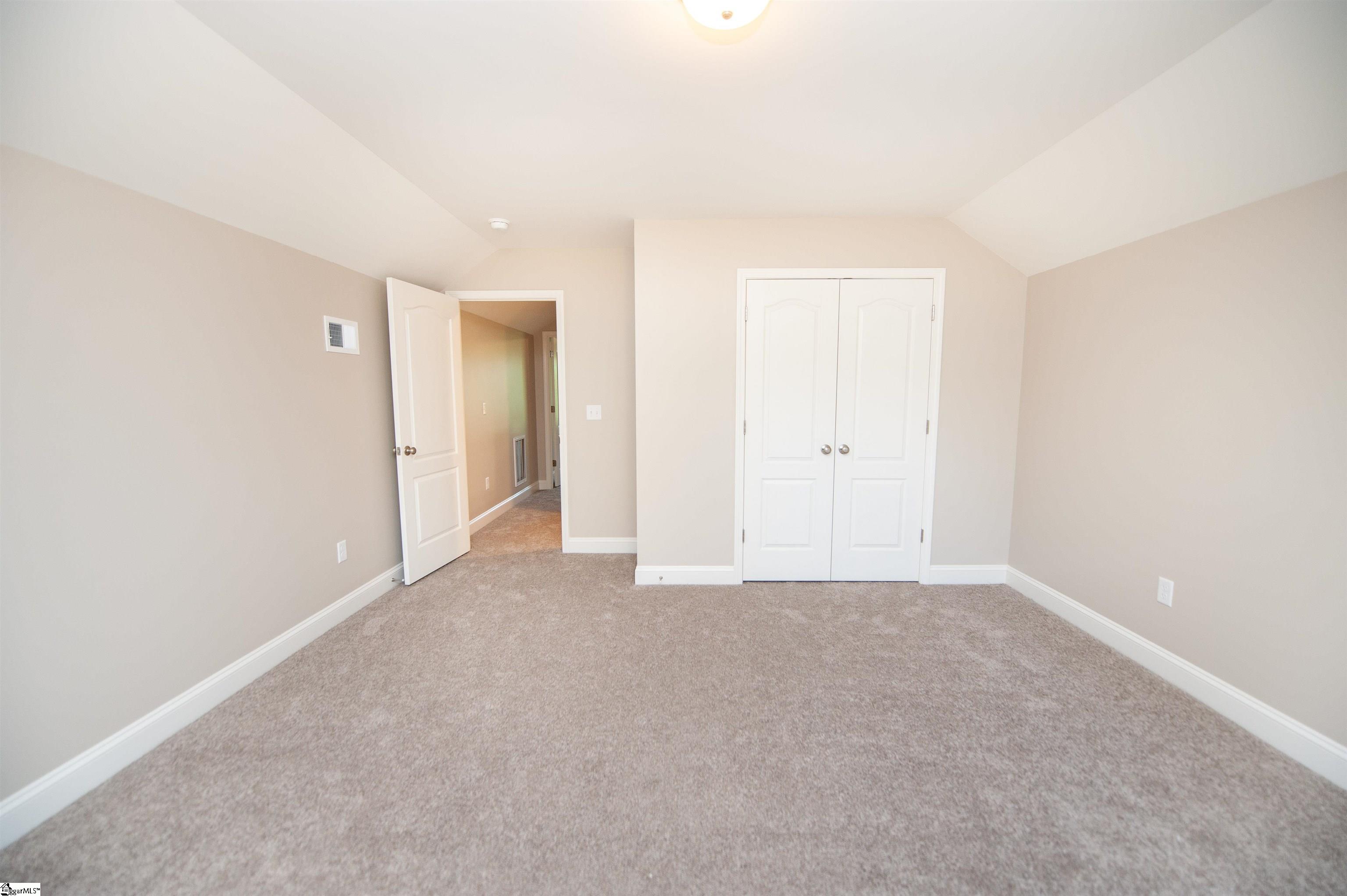 220 Water Mill Road Property Photo 14