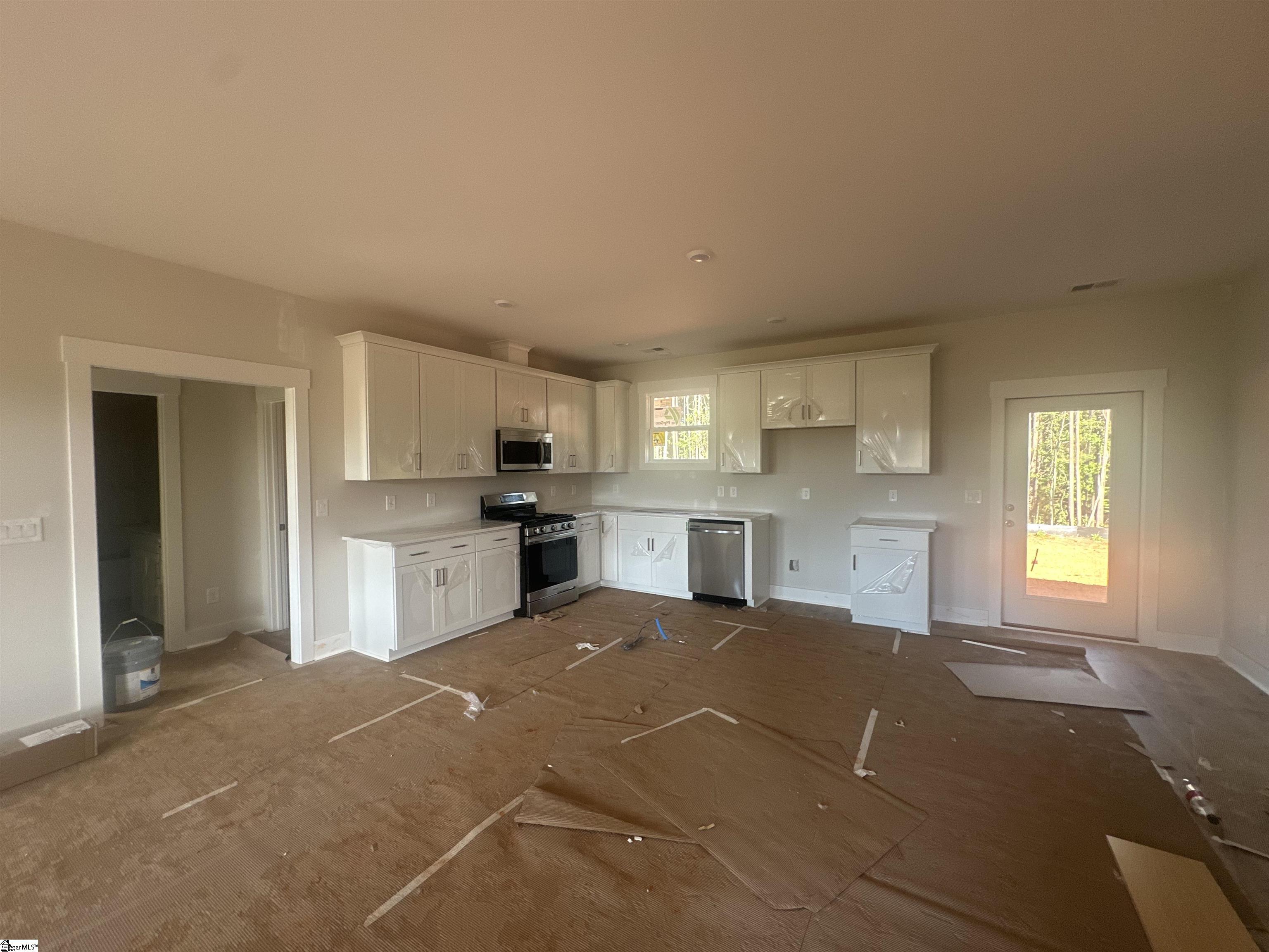 113 Big Woods Circle Property Photo 3
