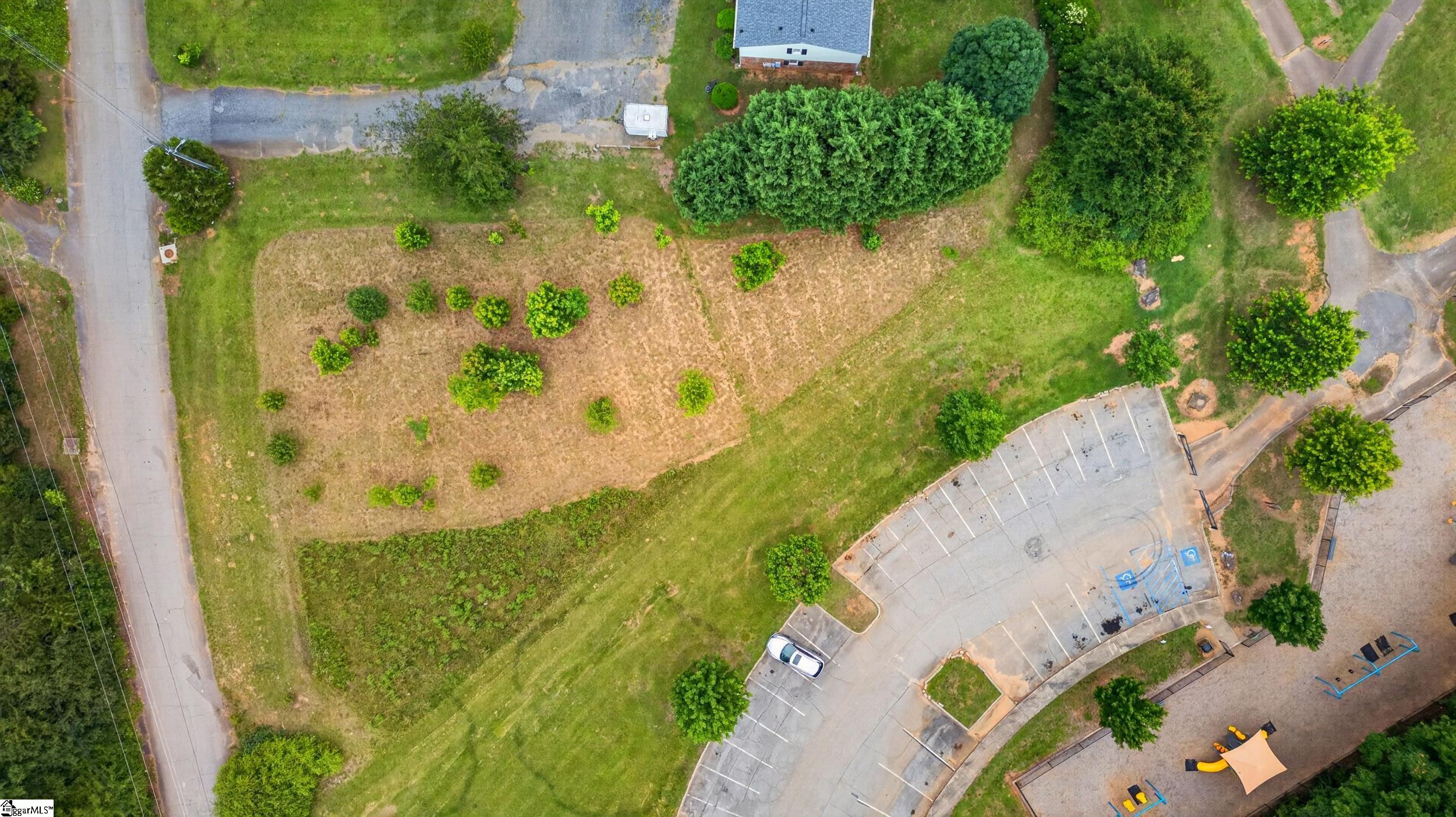 1597150 Property Photo 6