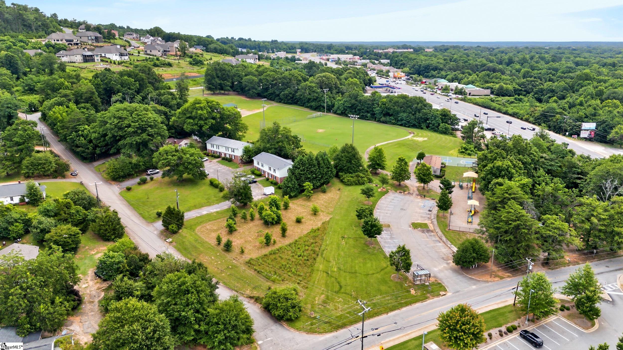 1597150 Property Photo 8