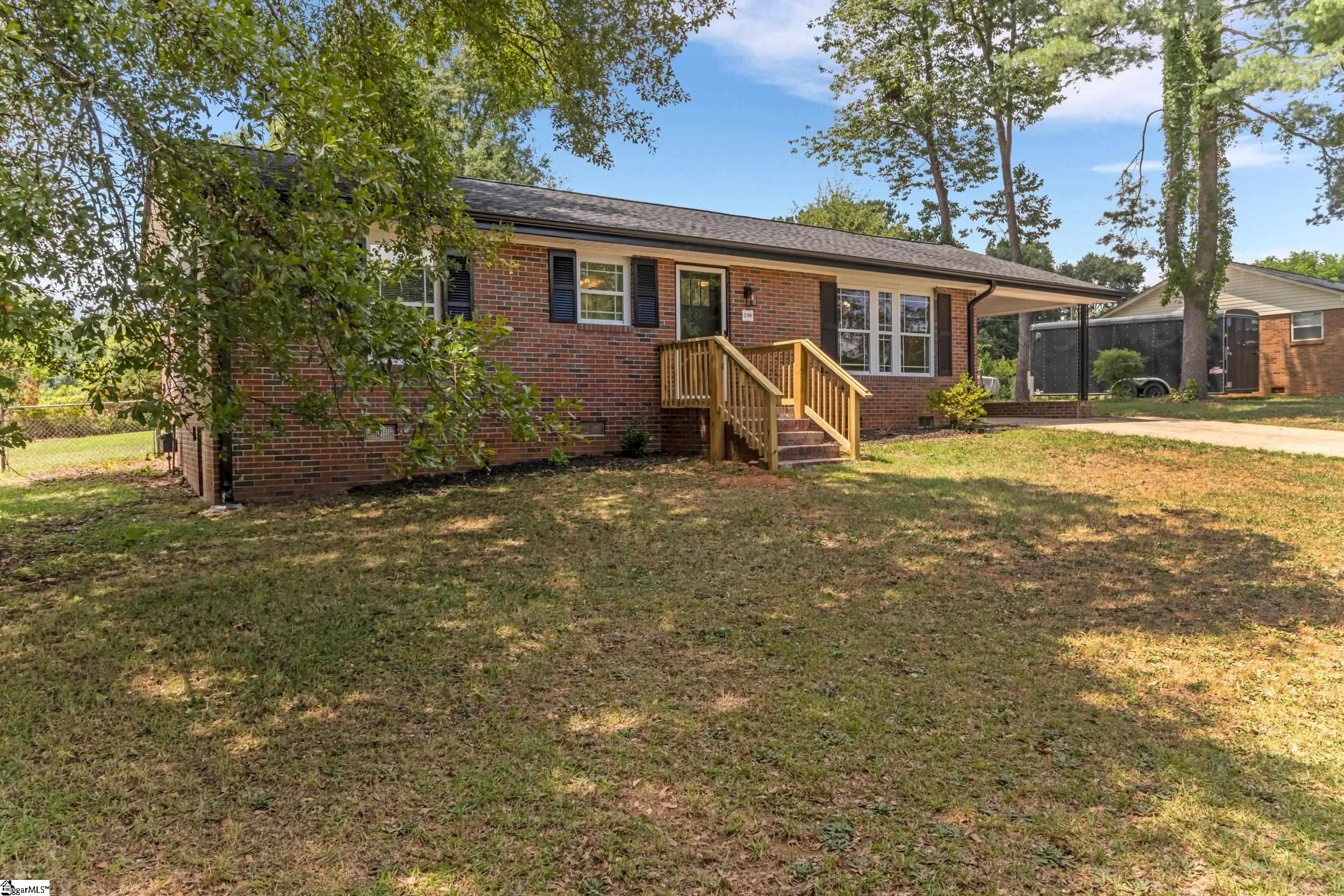 230 Foxhall Road Property Photo 3