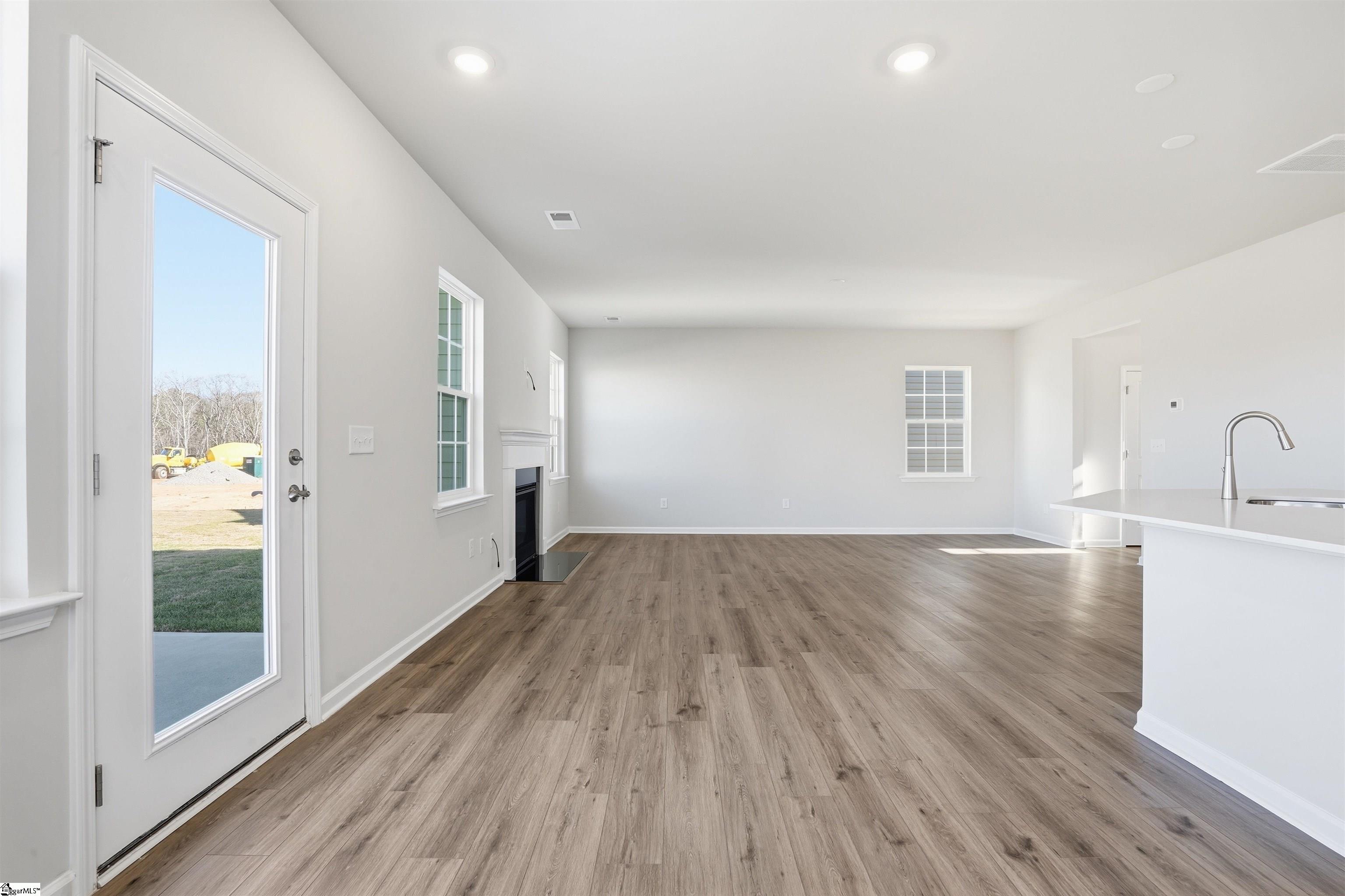 177 Farmwell Drive Property Photo 12