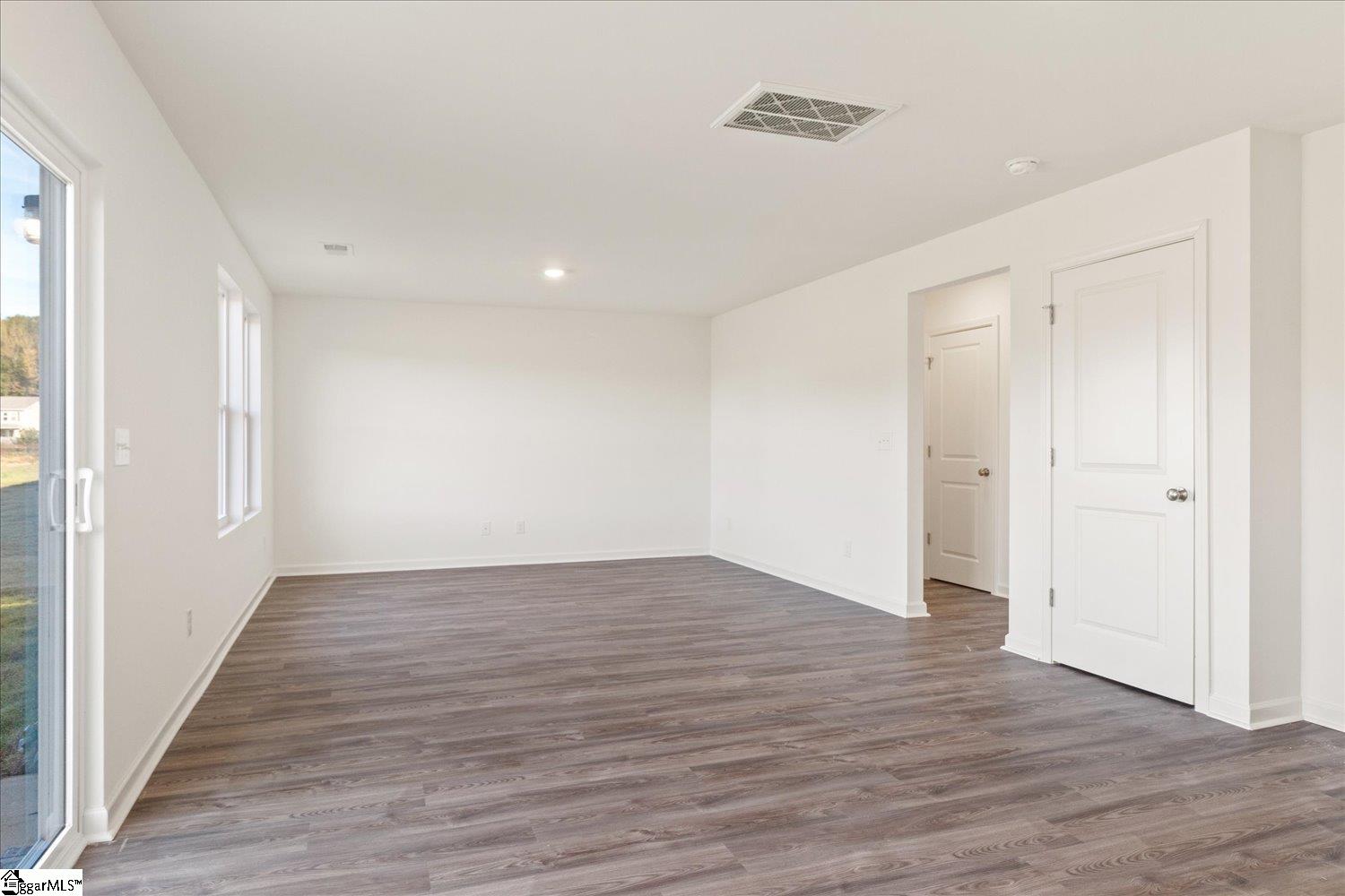 201 Merriville Drive Property Photo 10