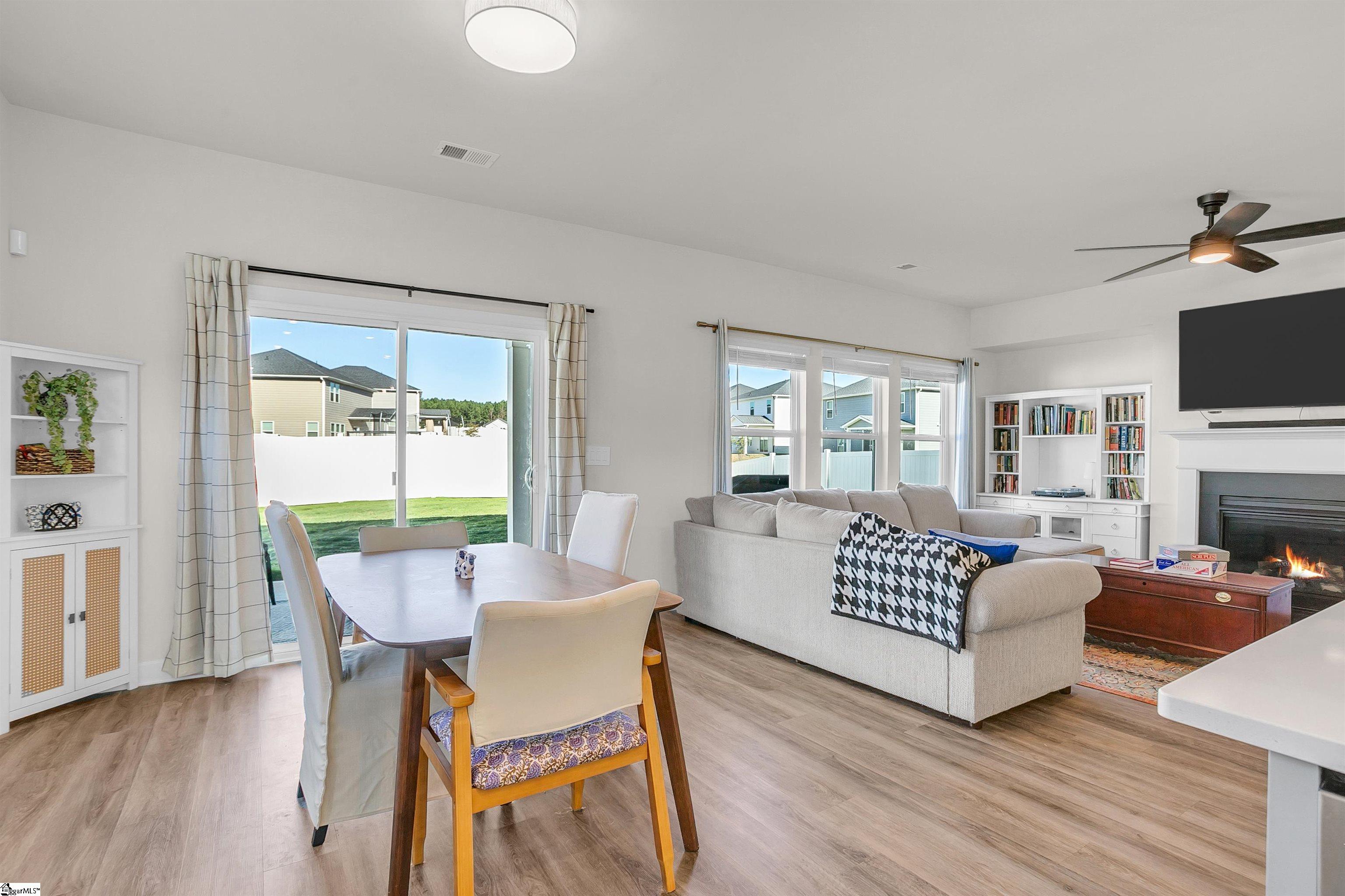 411 Hazelcroft Drive Property Photo 15