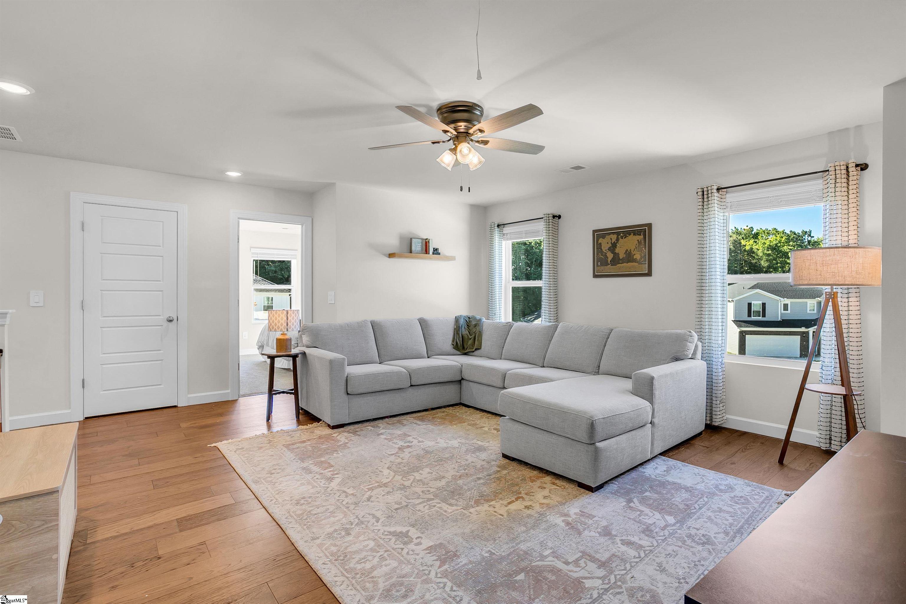 411 Hazelcroft Drive Property Photo 19