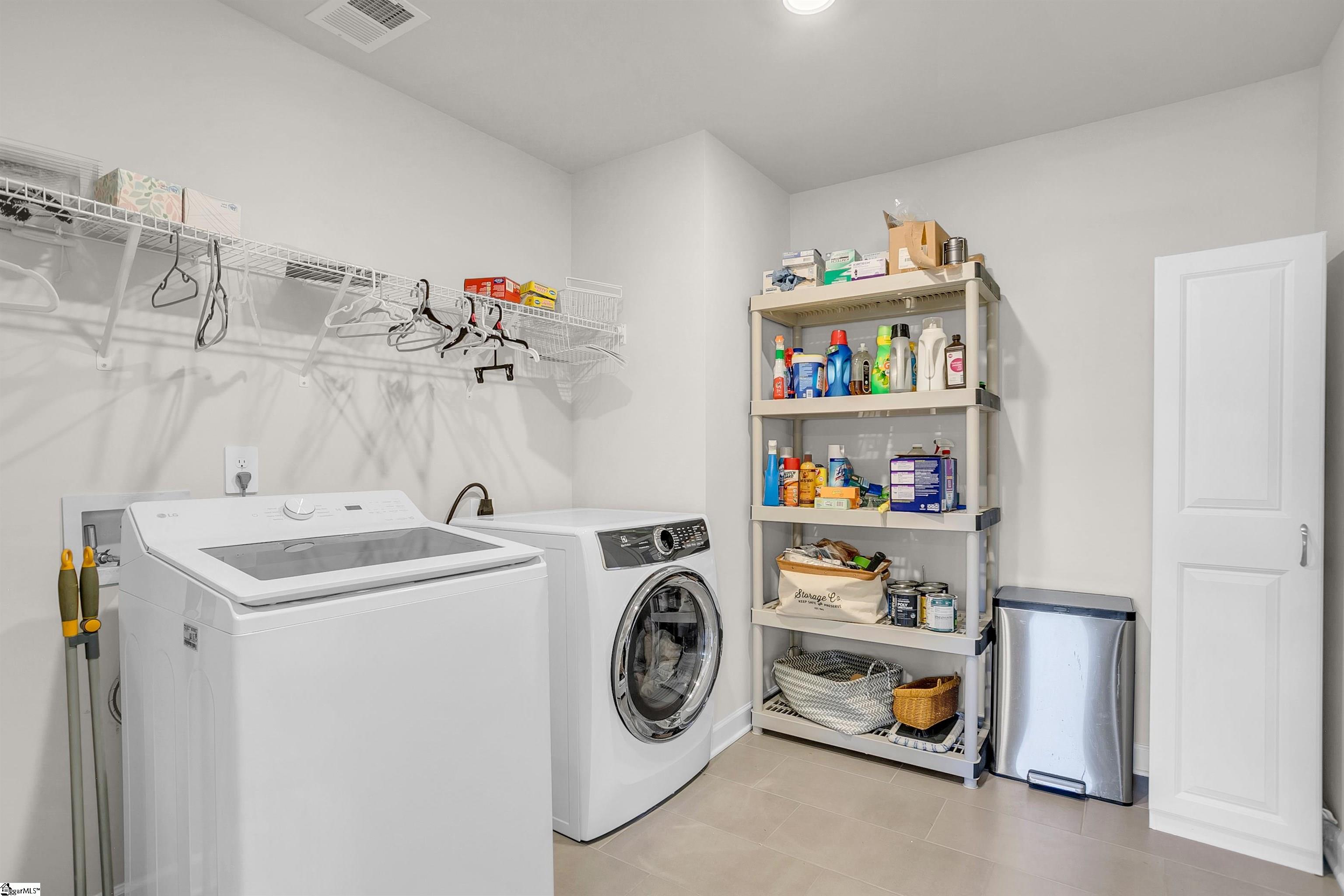 411 Hazelcroft Drive Property Photo 28