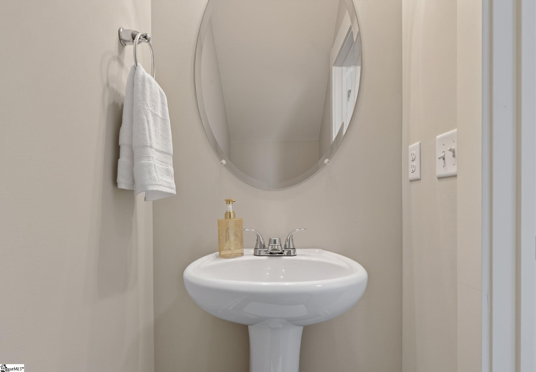 210 Button Willow Street Property Photo 7